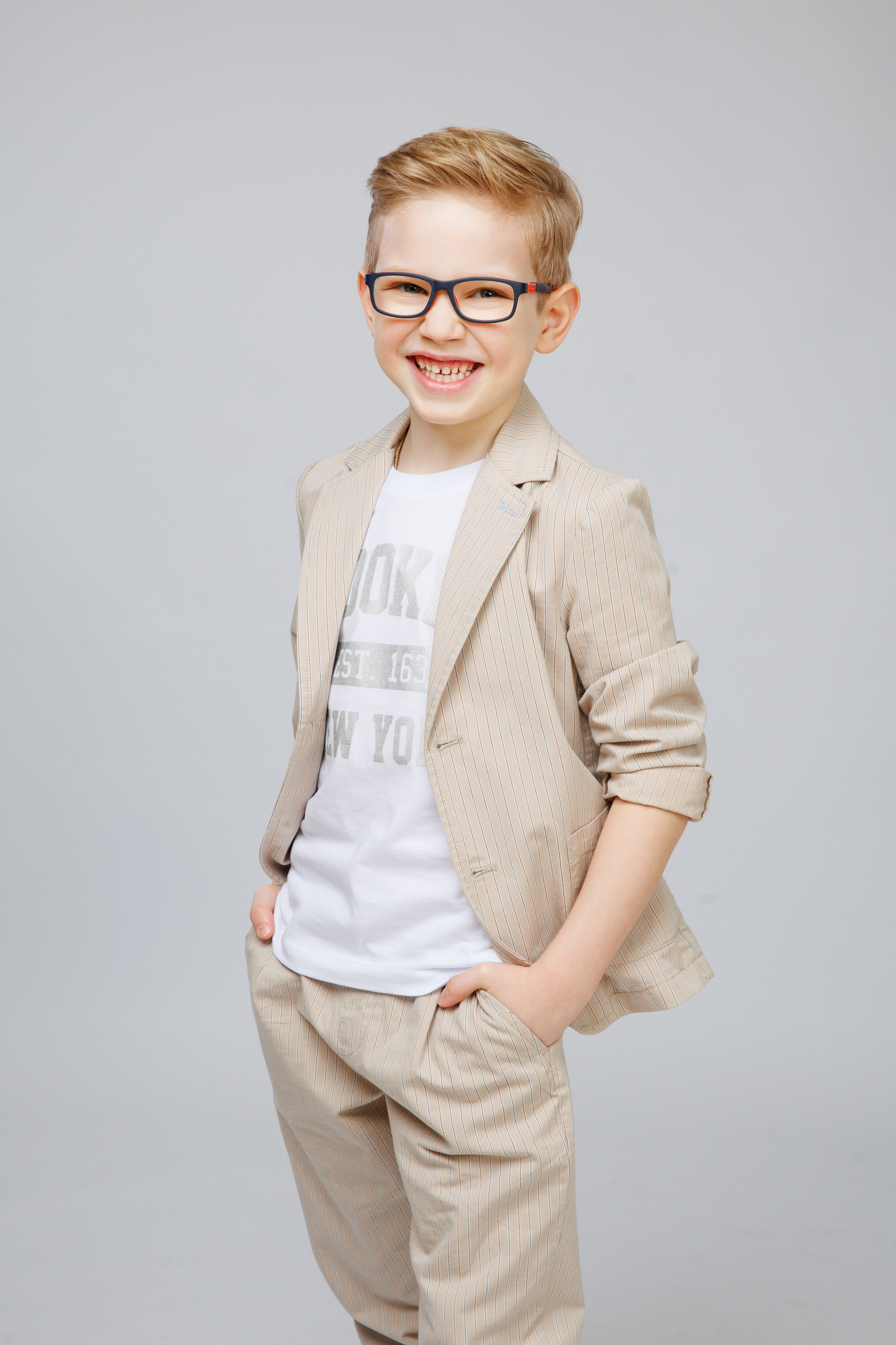 ПОРТРЕТЫ. Выпускные альбомы в Москве FOTOVMESTE