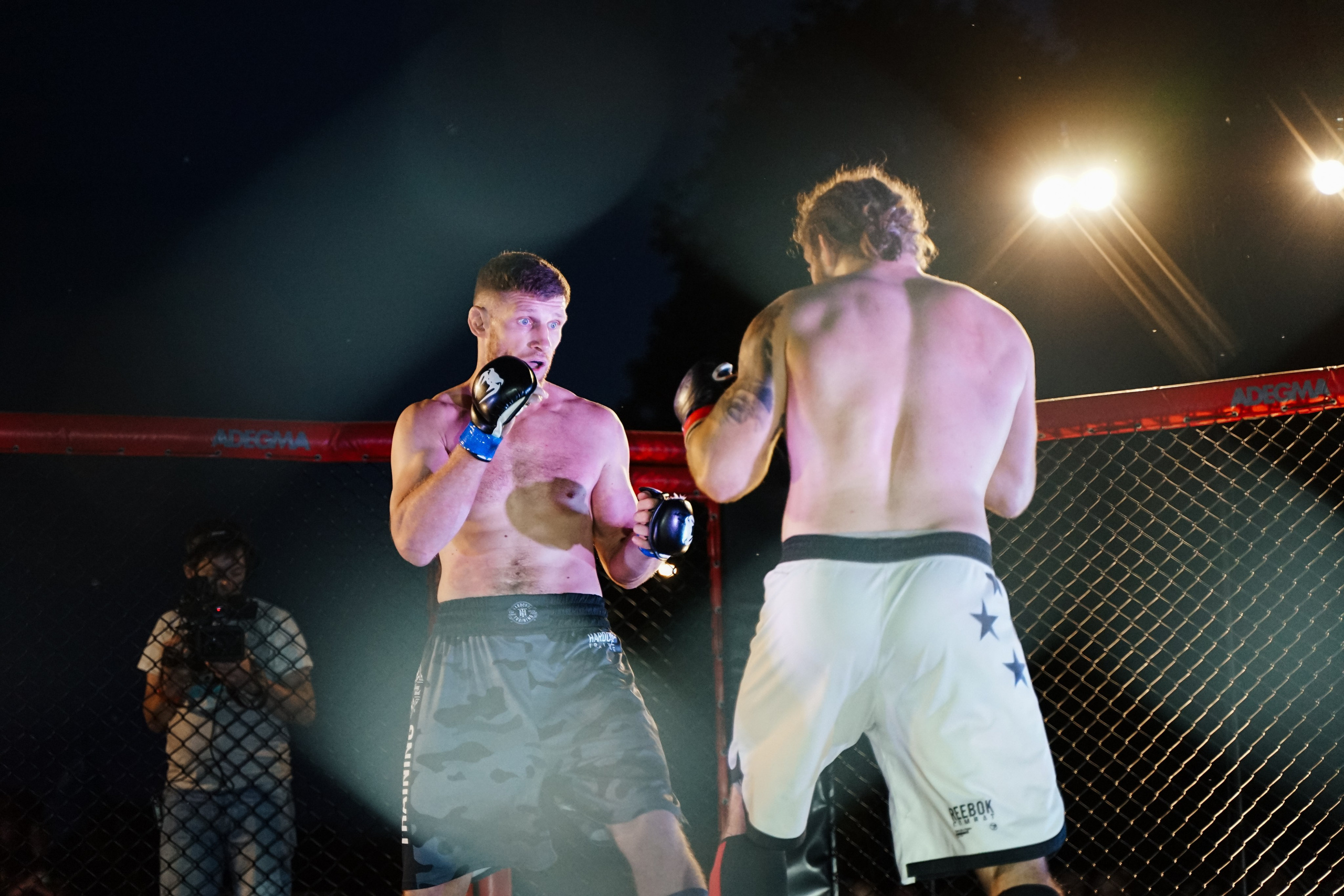 Вечер боев в ЦПКиО. Фотограф Надежда Погребняк | Рязань | Москва