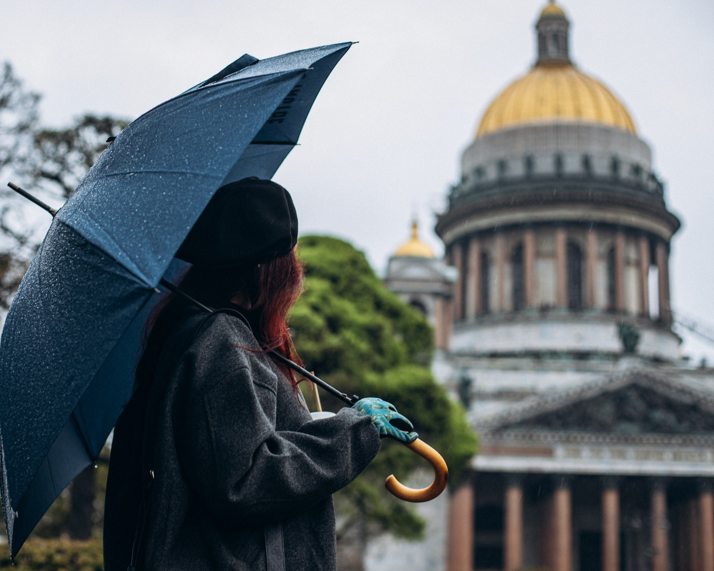 Людмила в мае. Фотопрогулка в Петербурге. Индивидуальный и семейный фотограф в Санкт-Петербурге