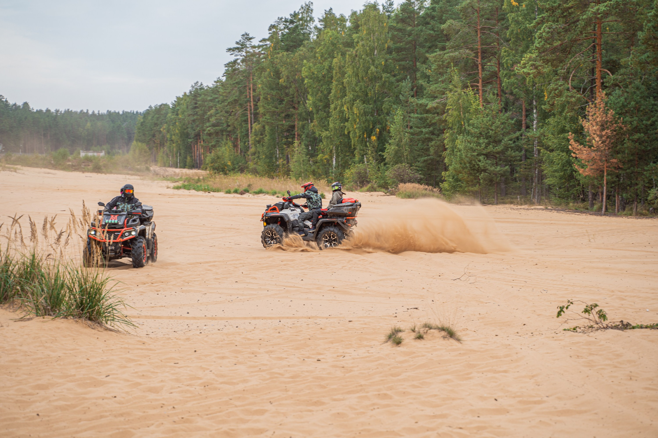 Квадровыезд —спортивный репортаж в Ленинградской области. Свадебный, семейный, портретный, репортажный фотограф в Санкт-Петербурге