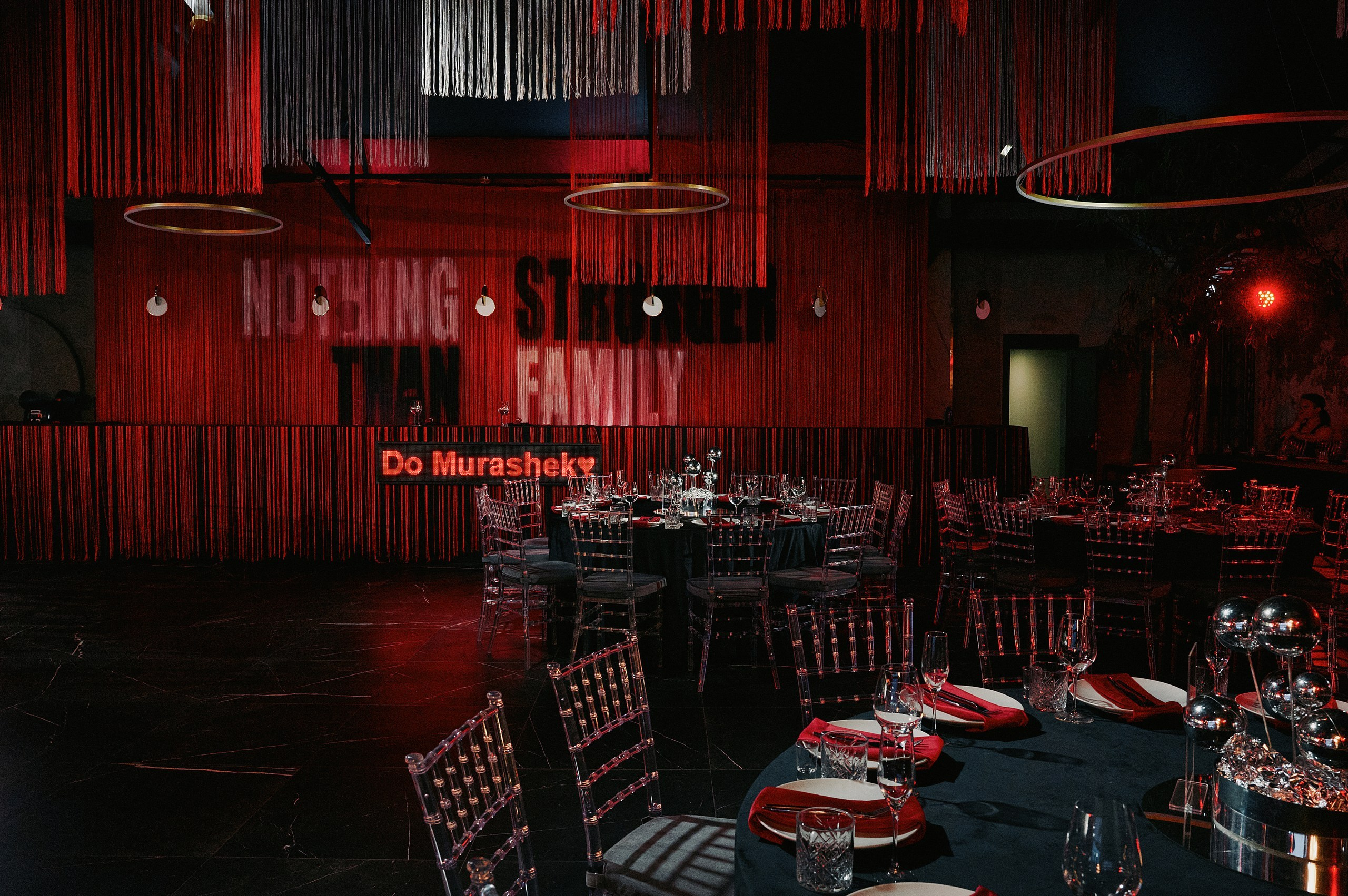 Та самая Красная свадьба в Ростове-на-Дону | Организатор Event-агентство «До Мурашек». Свадебное и event агентство До Мурашек Ростов-на-Дону