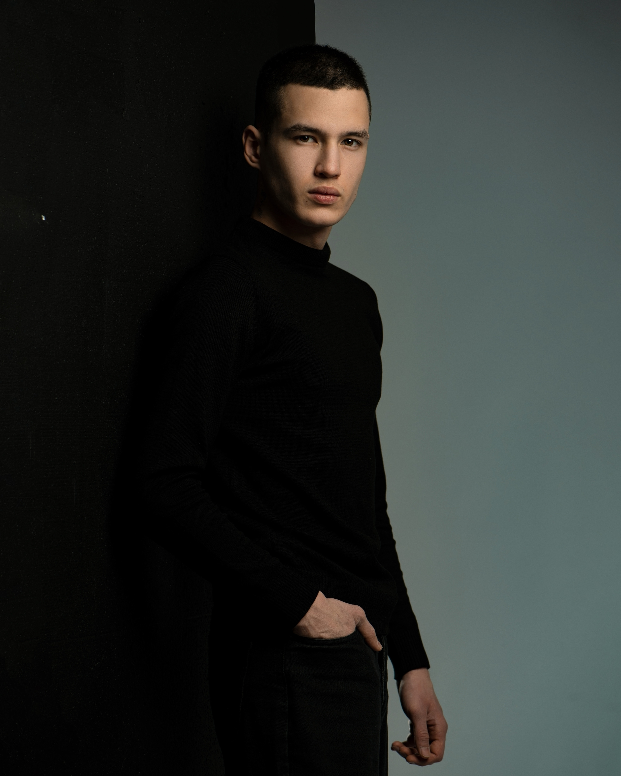 Фотосессия для мужчин. Портретный и предметный фотограф в Казани Александр Малафеев