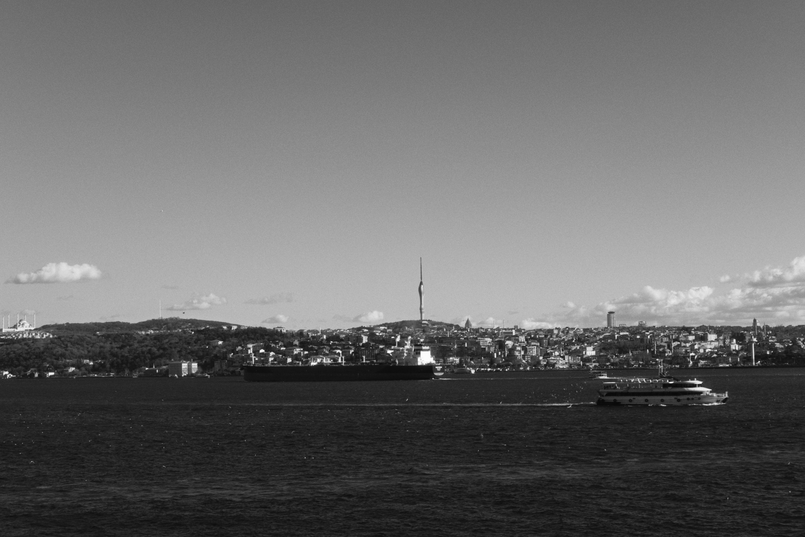 Beyoğlu x Karakoy, Istanbul / Türkey AW26. Фотограф Юрин Евгений