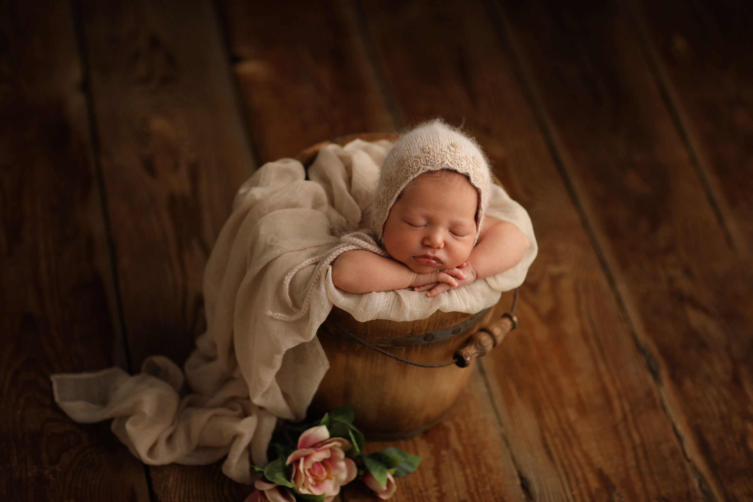 PH @anna_molodykh_newborn.almaty. Retoucher Aleksmokh