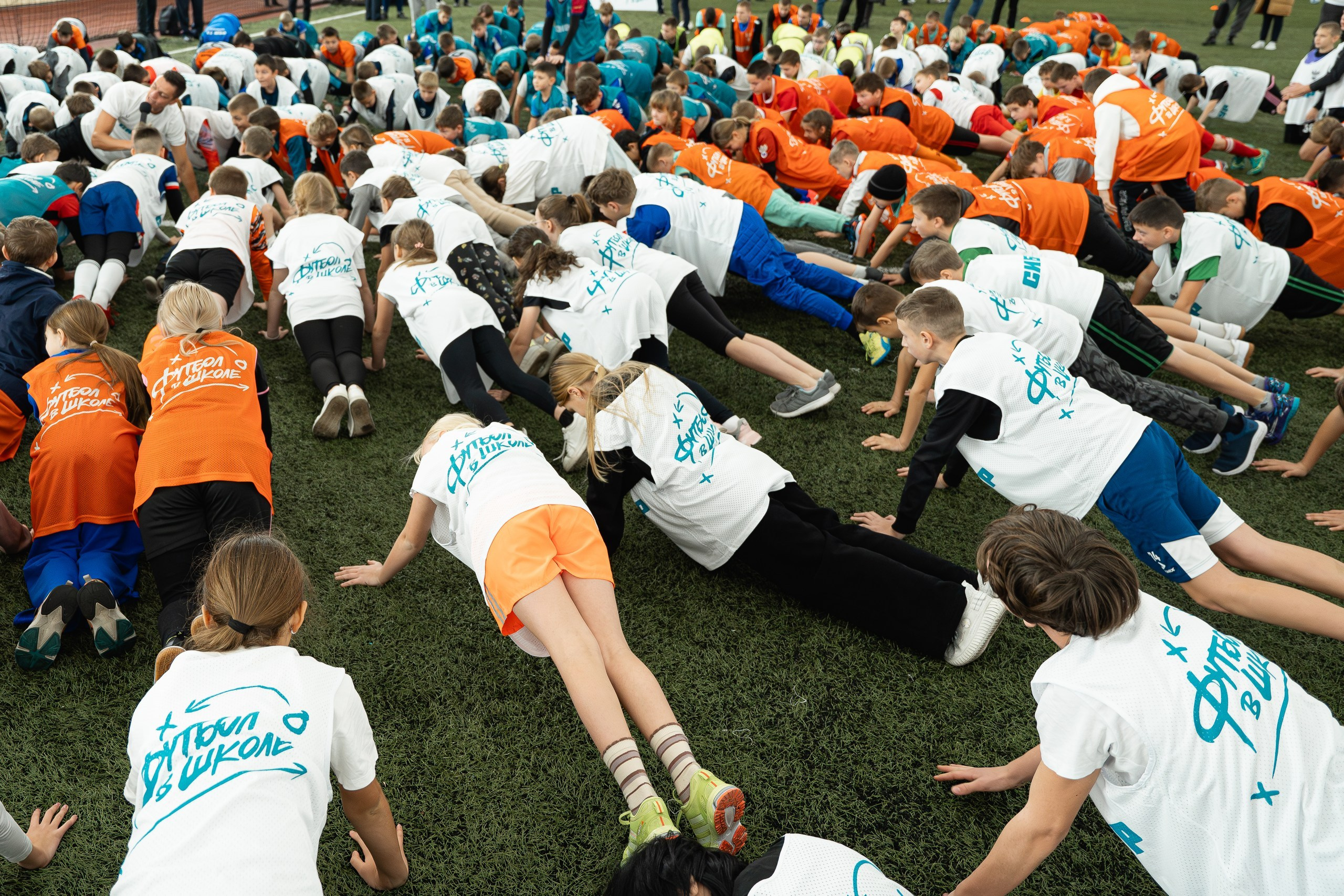 Фестиваль «СИБУР. Урок футбола» в рамках проекта Российского футбольного союза «Футбол в школе». Портретный и репортажный фотограф в Воронеже: Анастасия Пузикова