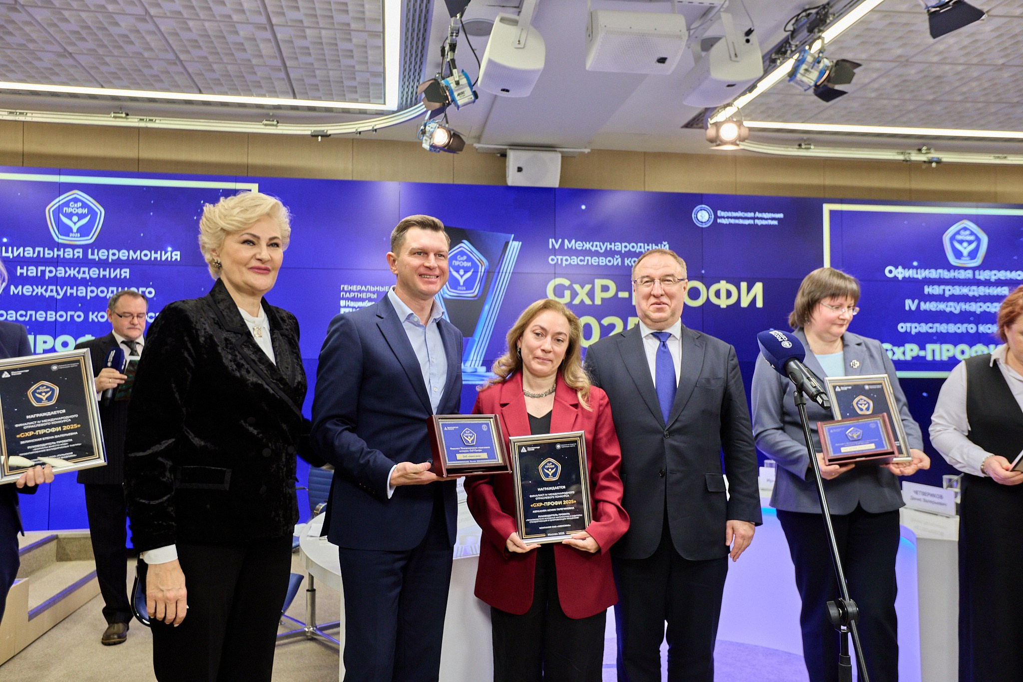 РИА Новости «Итоги отраслевого конкурса GXP-Профи 2025». Режиссёр, клипмейкер, фотограф — Андрей Охота