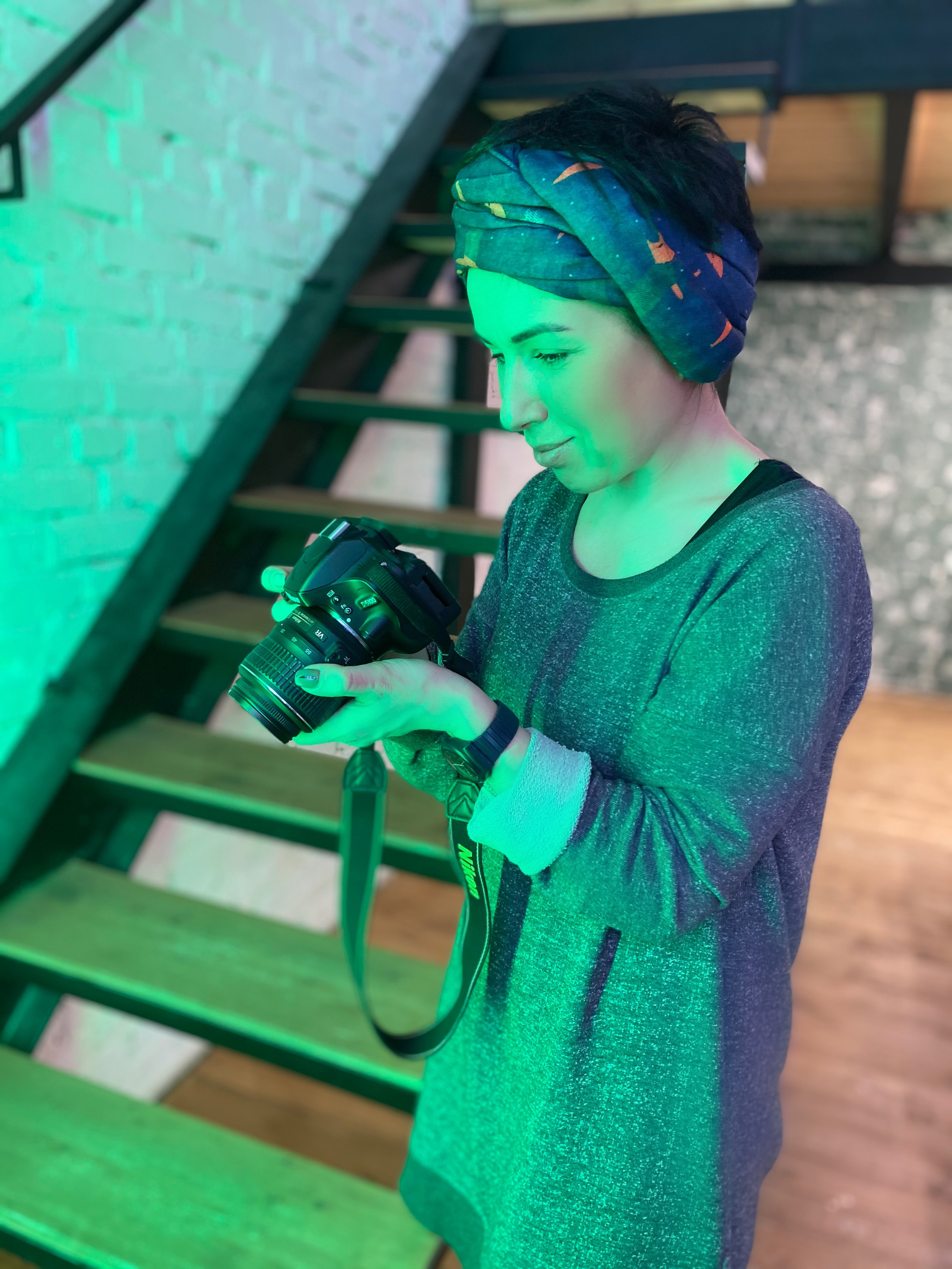 Контакты. Индивидуальная фотосъёмка в Москве. Фотограф Василиса Тарасова