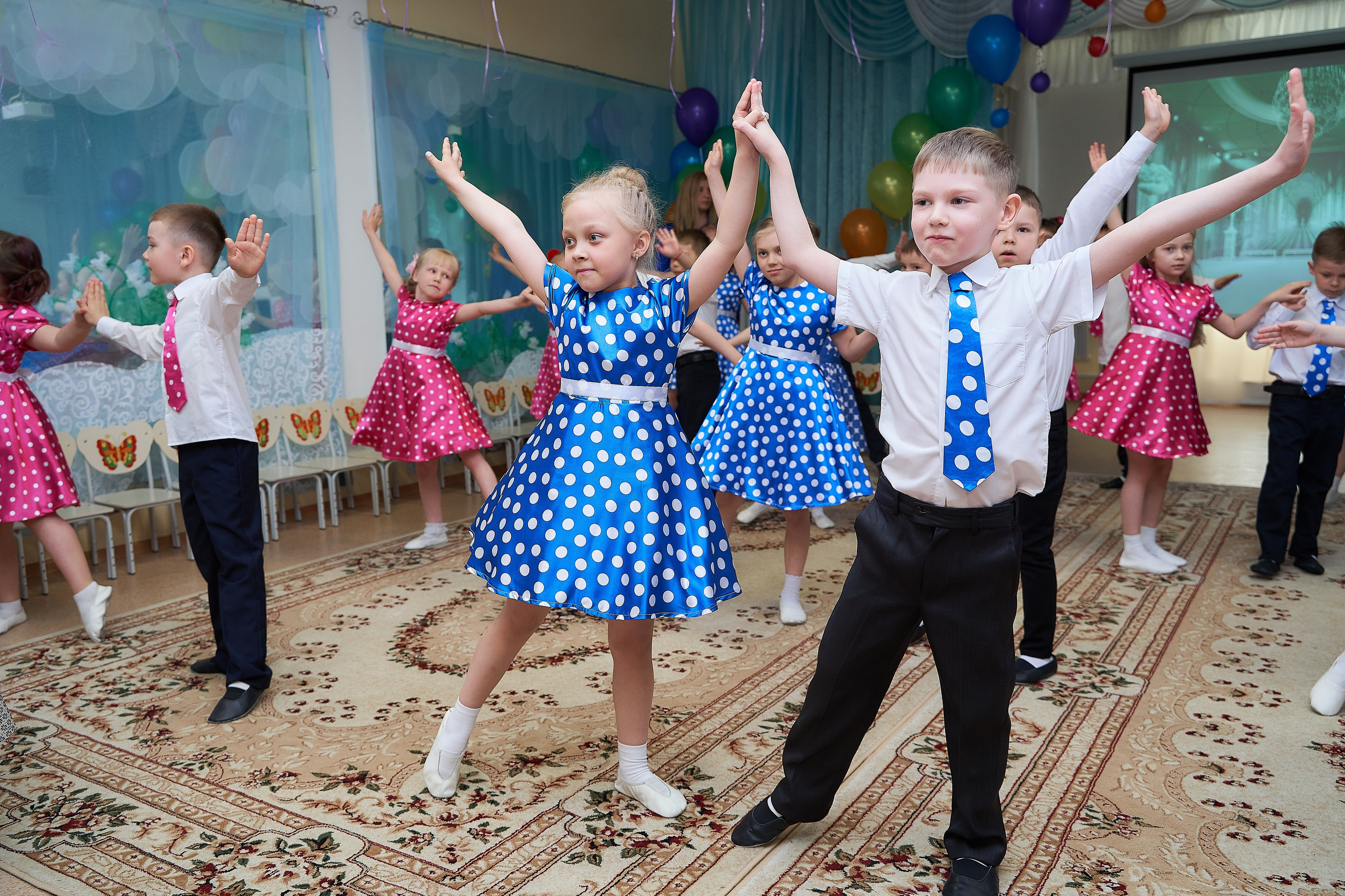 Видеооператор  на выпускной в детский сад. Фотограф и видеограф в Екатеринбурге