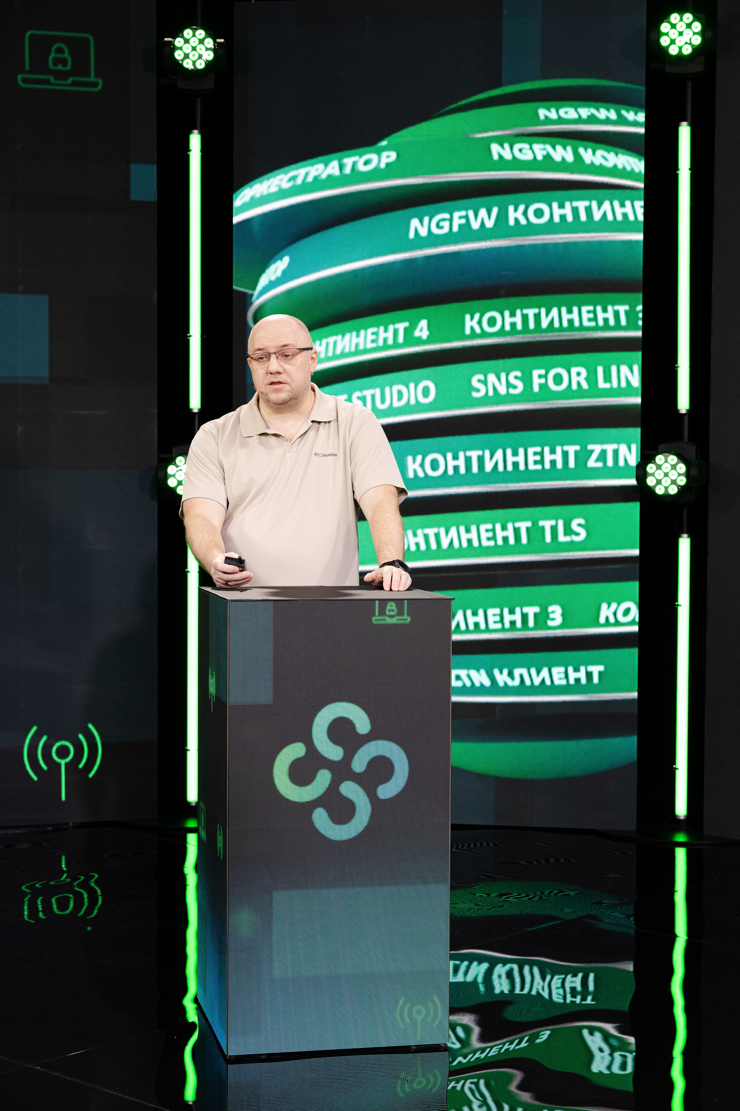 Онлайн эфир. Свадебный репортажный фотограф в Москве