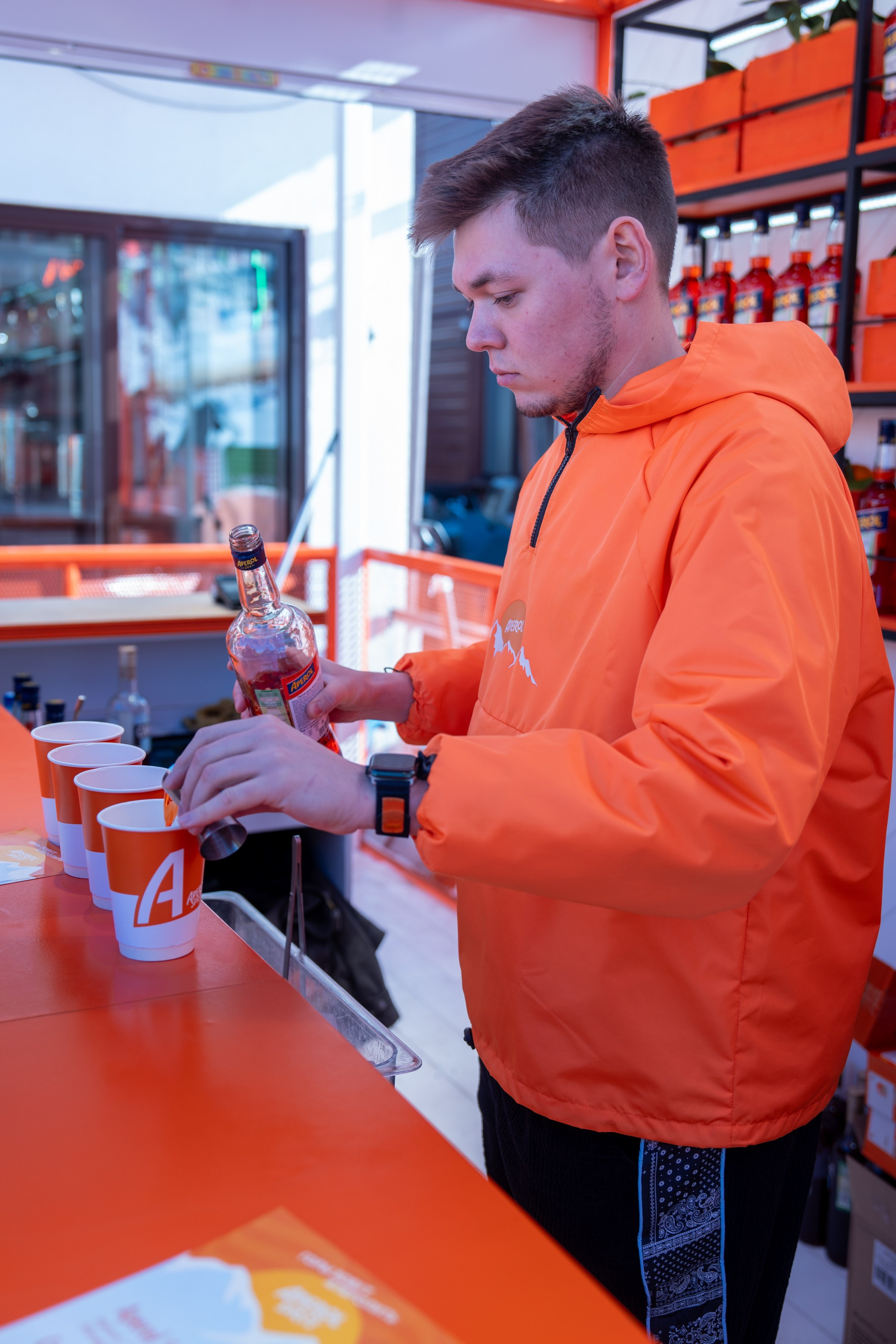 Фотоотчет партнерской интеграции Aperol Spritz на Роза Фест 2025. Репортажный фотограф в Красной Поляне и Сочи Павлюченко Екатерина