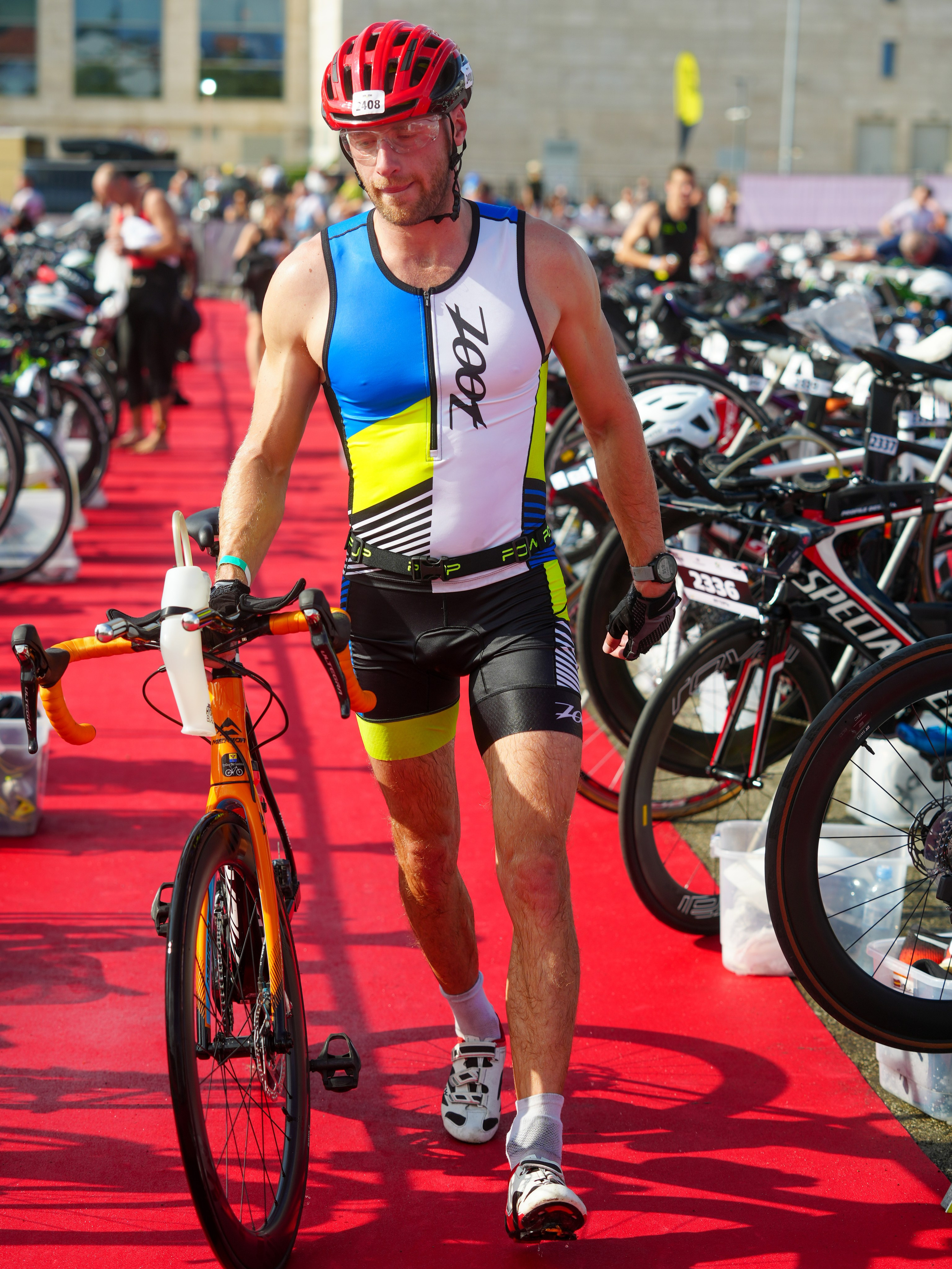 Фотоотчет партнерской интеграции для компании TELE2 на фестивале Ironstar. Репортажный фотограф в Красной Поляне и Сочи Павлюченко Екатерина