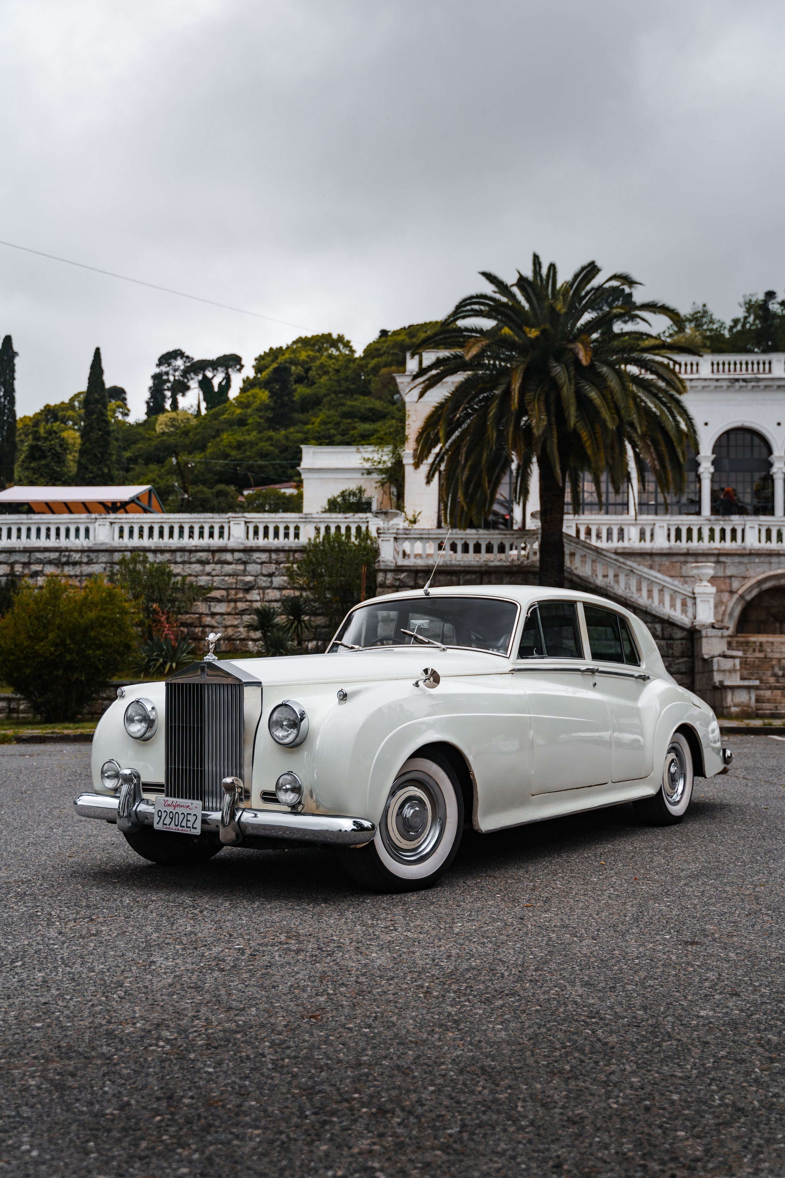 Rolls Royce Silver Cloud in Suhumi. Автомобильный и просто лучший фотограф в Сочи Nikita No Name