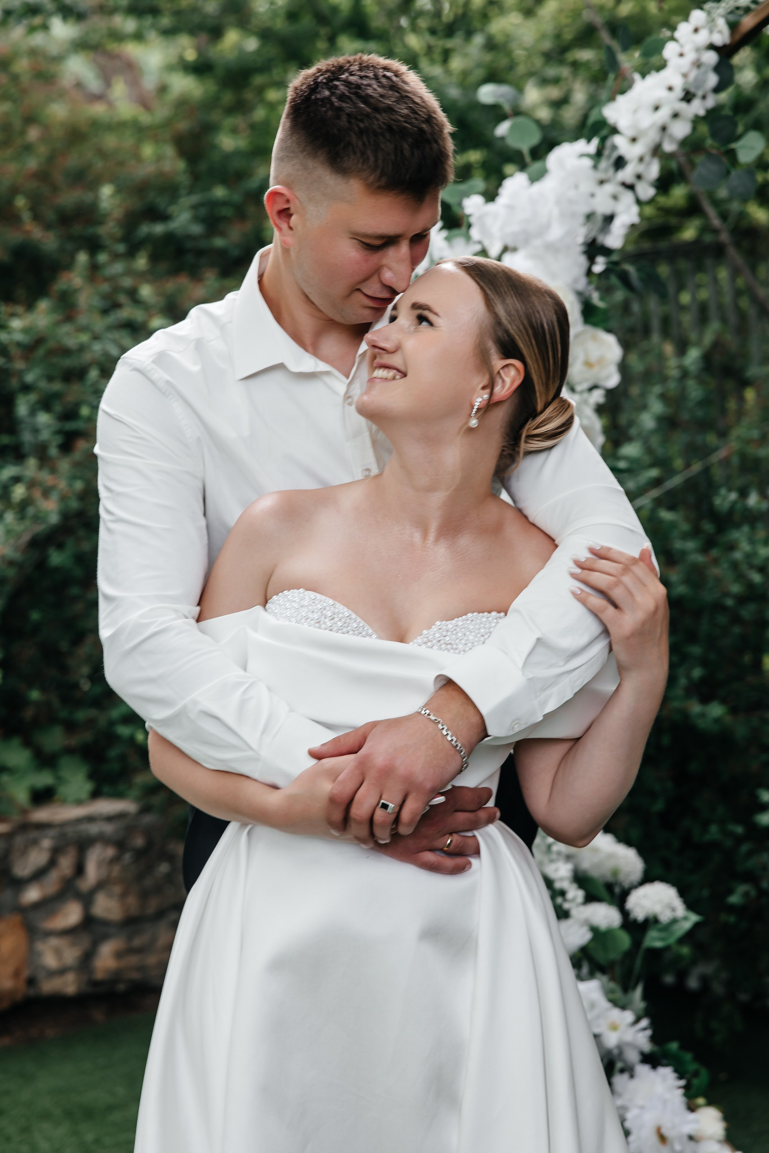 Анонс свадьбы Юлии и Игоря. Городская лавстори в Севастополе. Свадебный фотограф в Крыму и Севастополе Ольга Баскакова