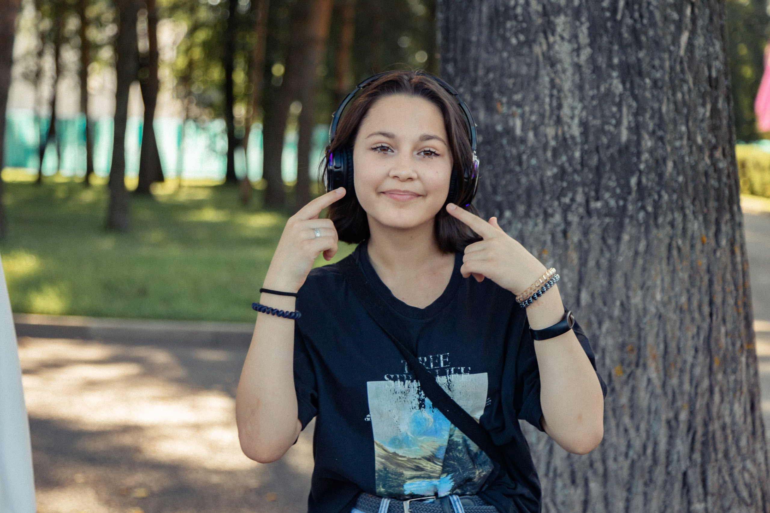 Экскурсия. На каждом снимке всегда два человека: фотограф и зритель