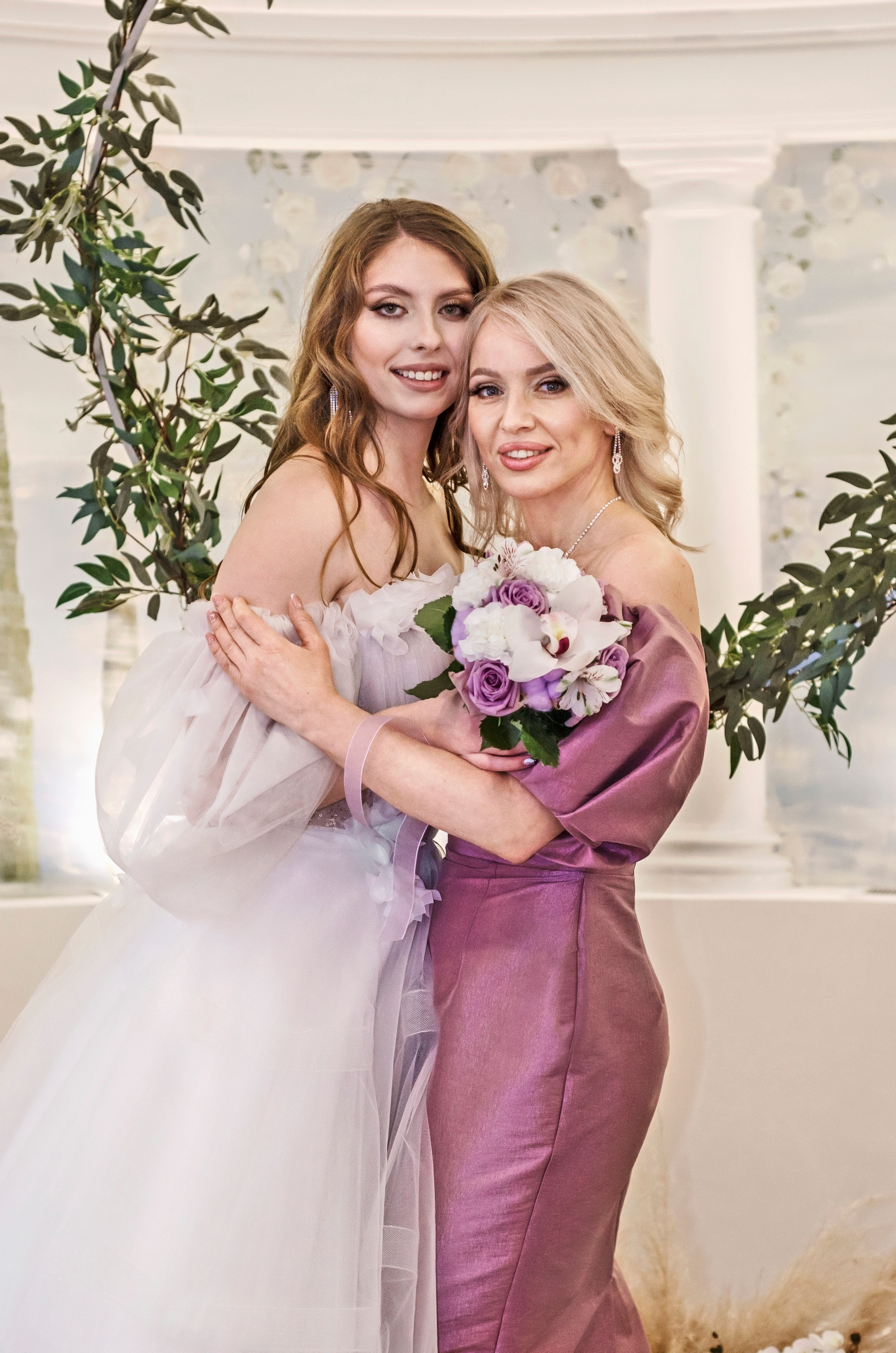 Выездная регистрация в ресторане. Фотографы для фотосессий в Новосибирске