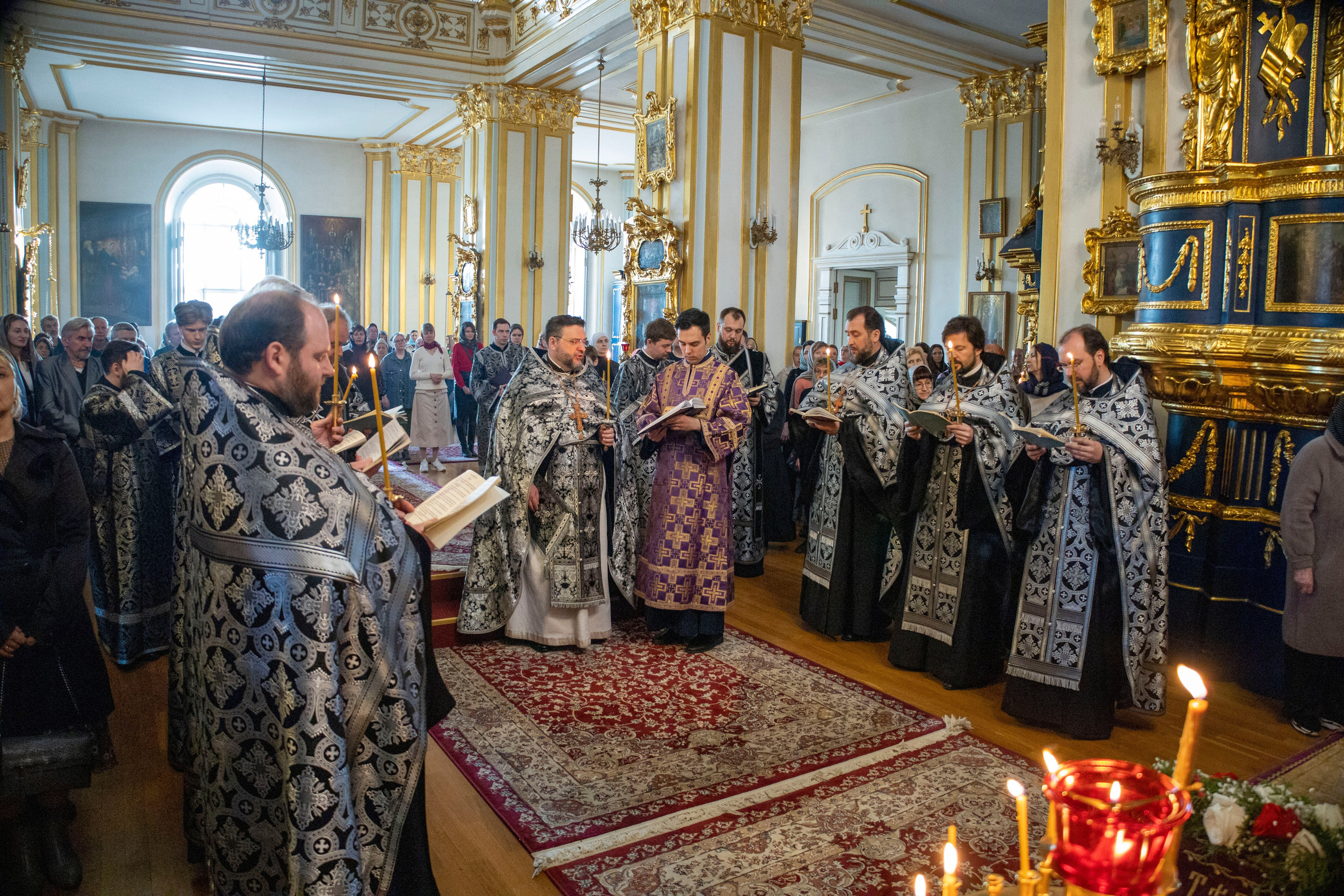 ЧИН ПОГРЕБЕНИЯ СПАСИТЕЛЯ. НИКОЛО-БОГОЯВЛЕНСКИЙ МОРСКОЙ СОБОР