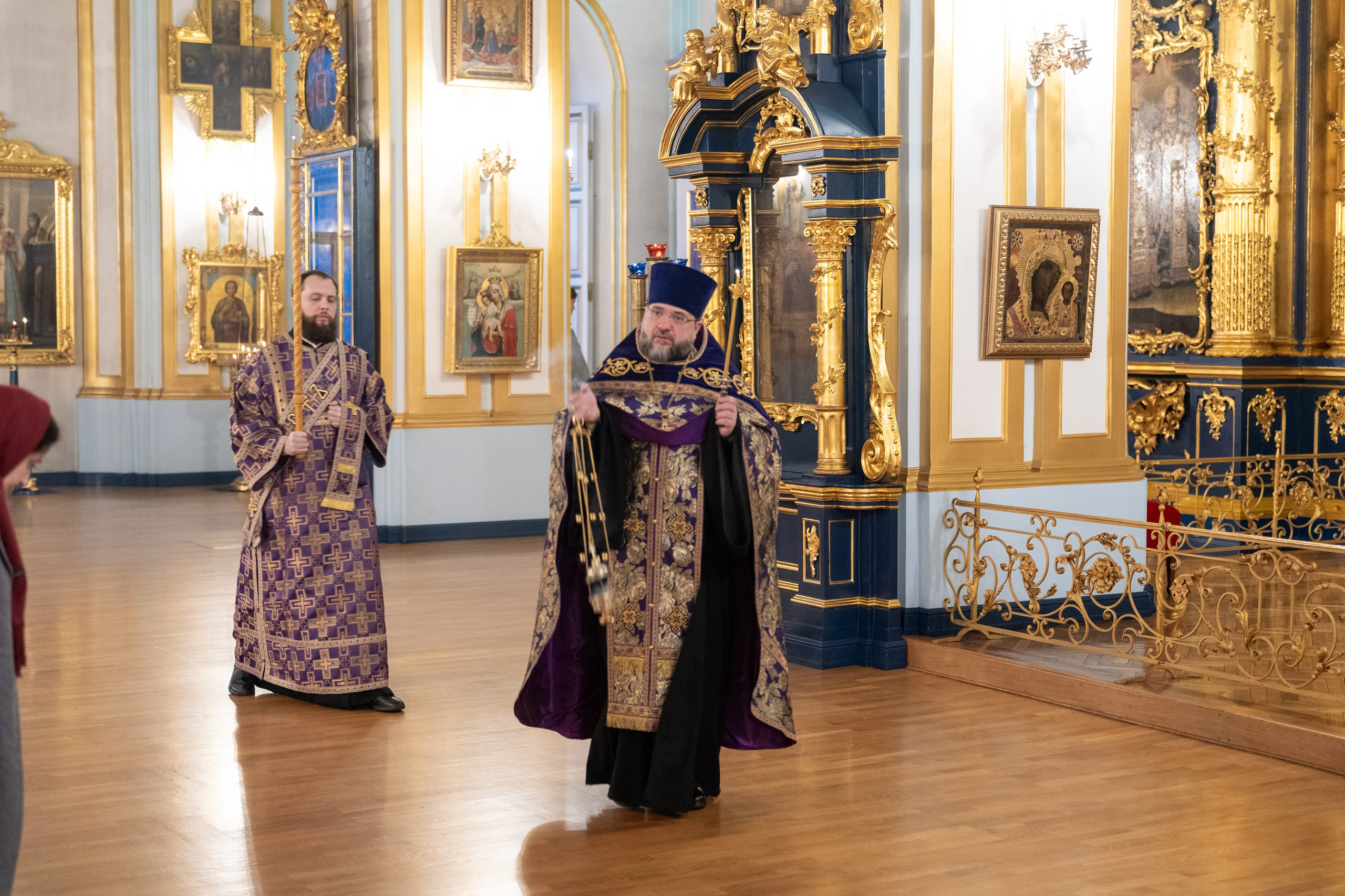 Воскресное бдение в канун Недели Крестопоклонной. НИКОЛО-БОГОЯВЛЕНСКИЙ МОРСКОЙ СОБОР