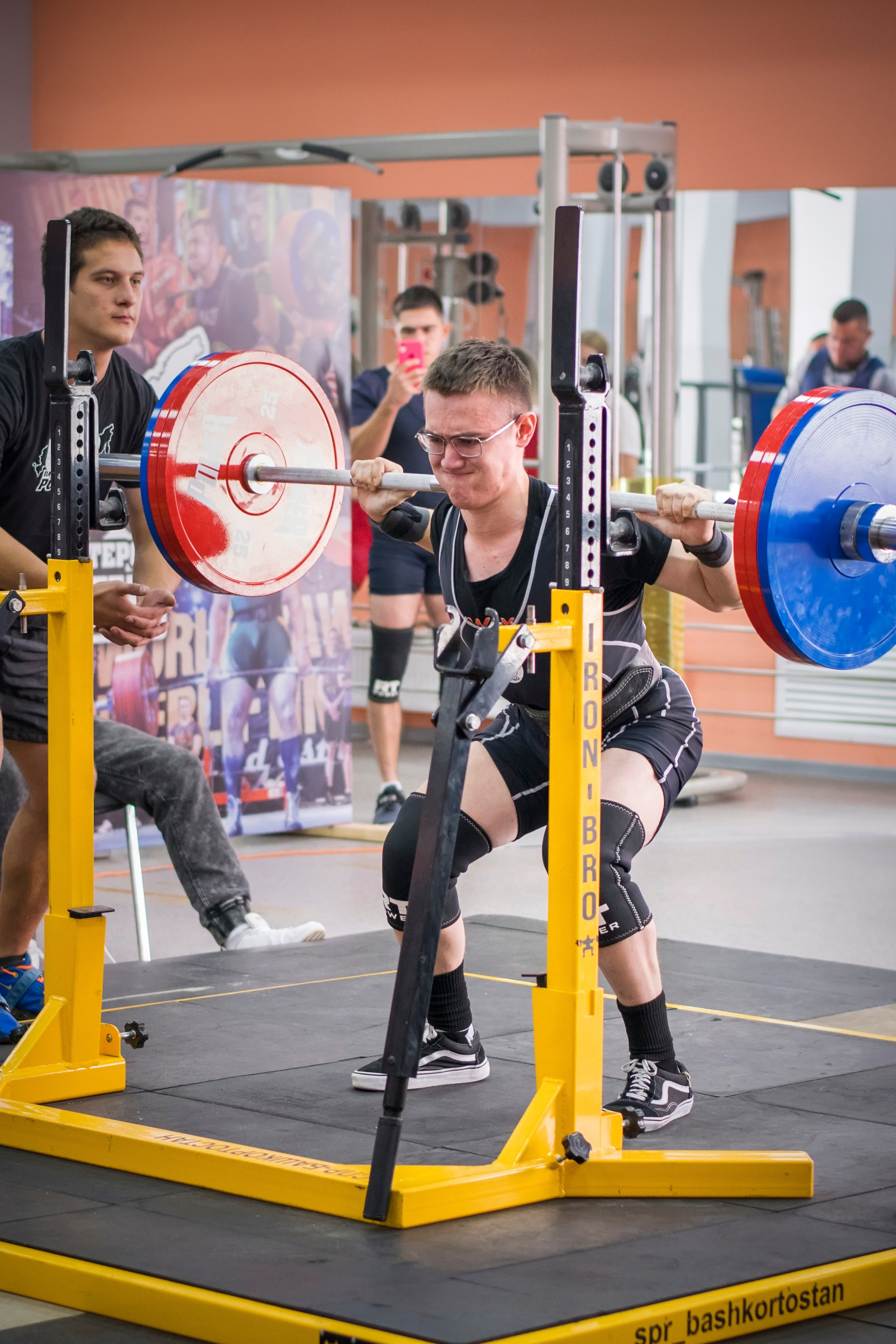 Фоторепортаж с турнира по пауэрлифтингу