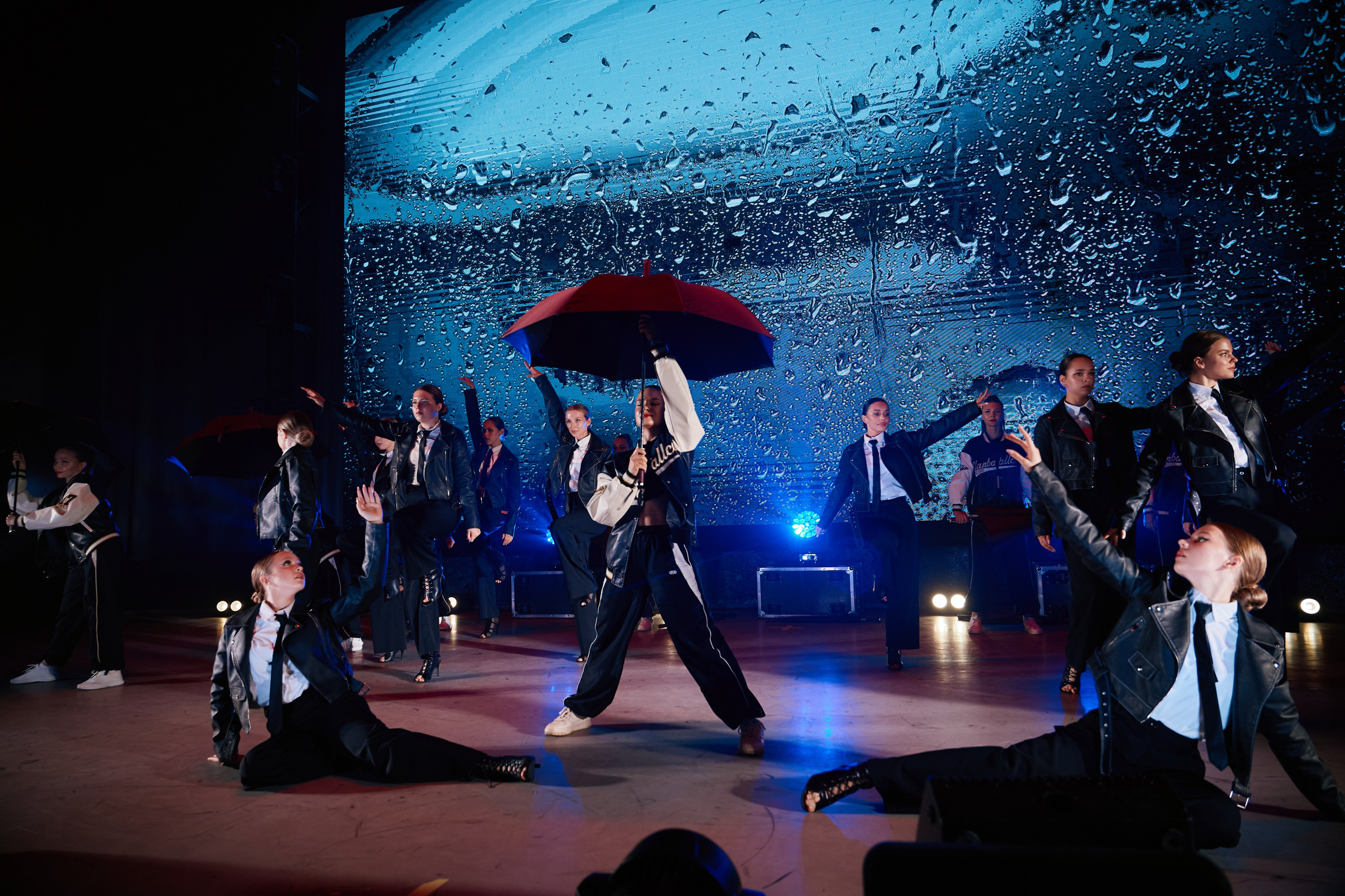 VIVA GLAM Отчетный концерт. Фотограф и видеограф в Кургане Леонид Корнильев