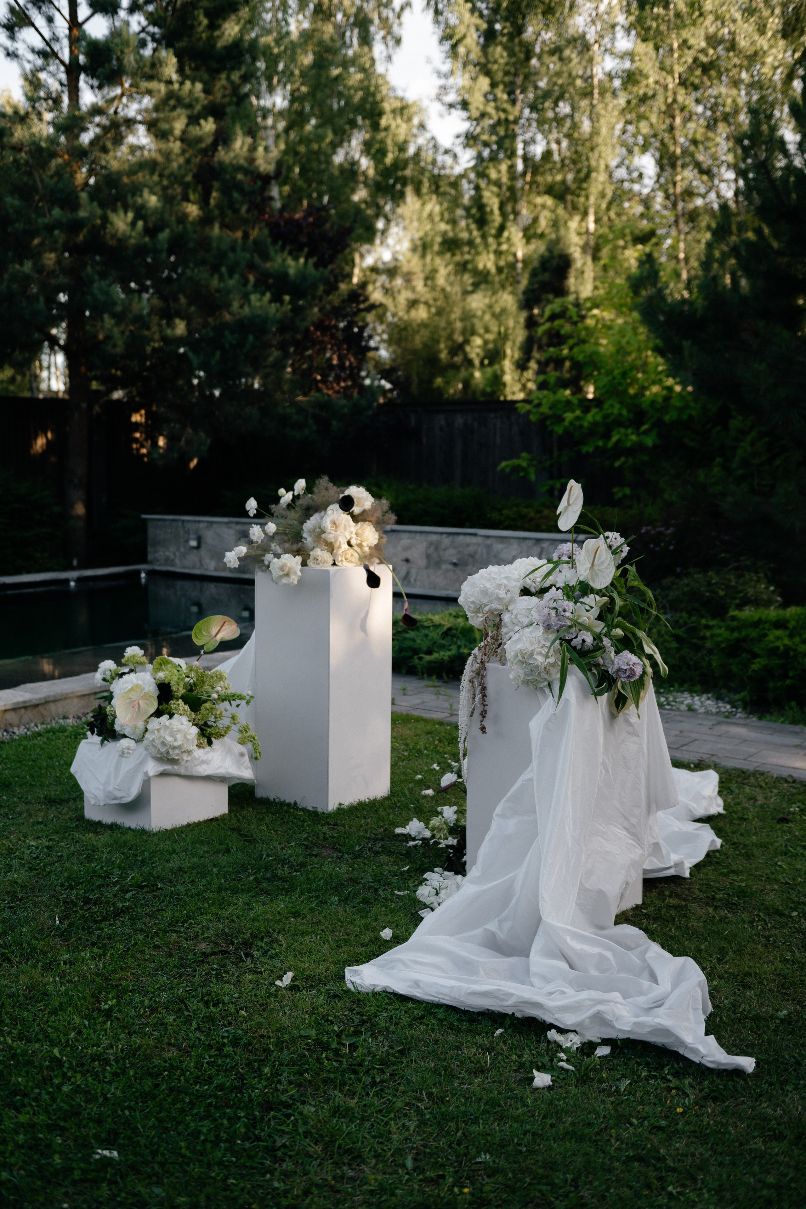 Wedding day in DELICE CHALET. Wedding PHOTOGRAPHER Andrew Vnukov