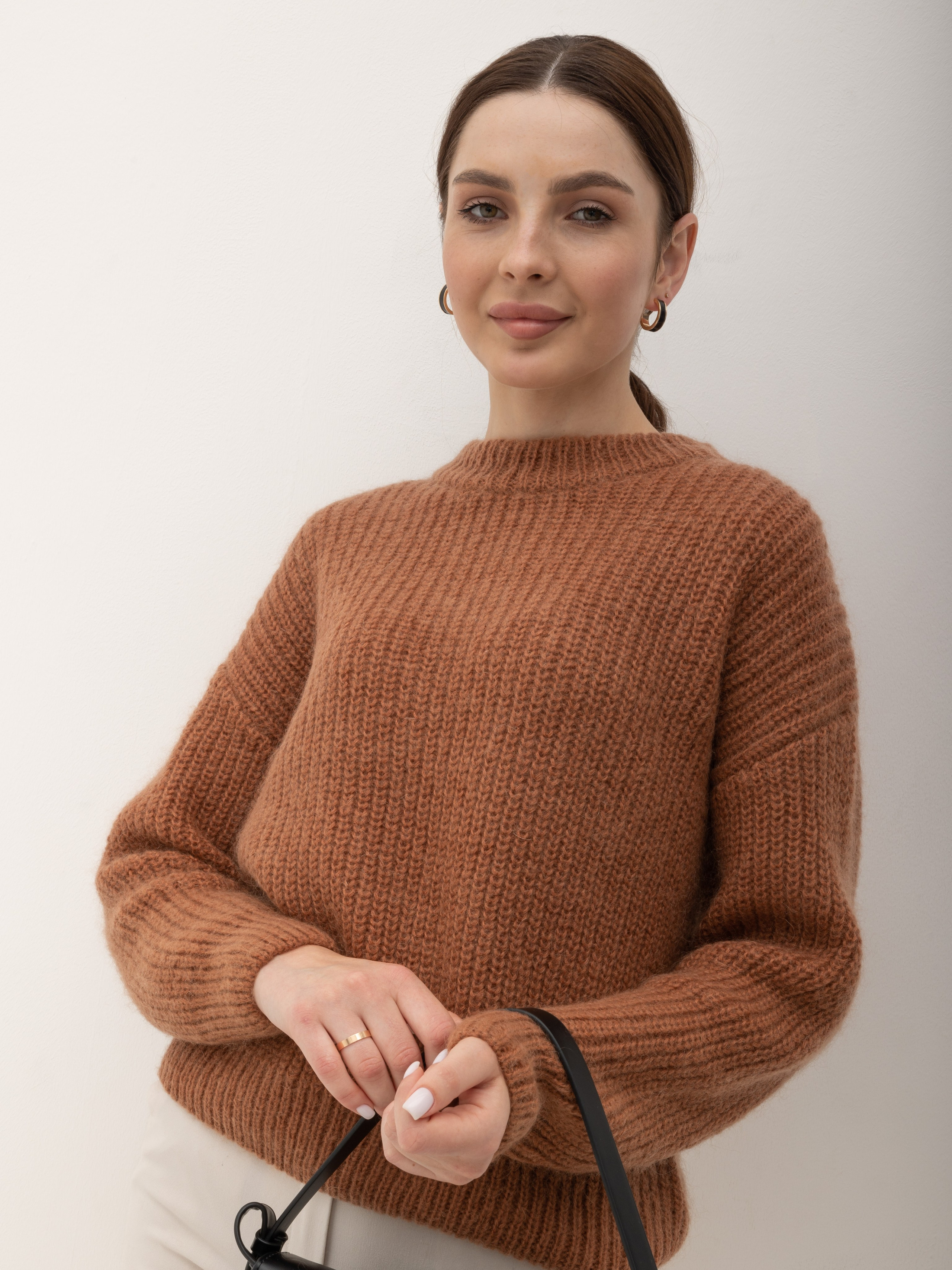 Каталог Лаура. Portfolio ideai-studio