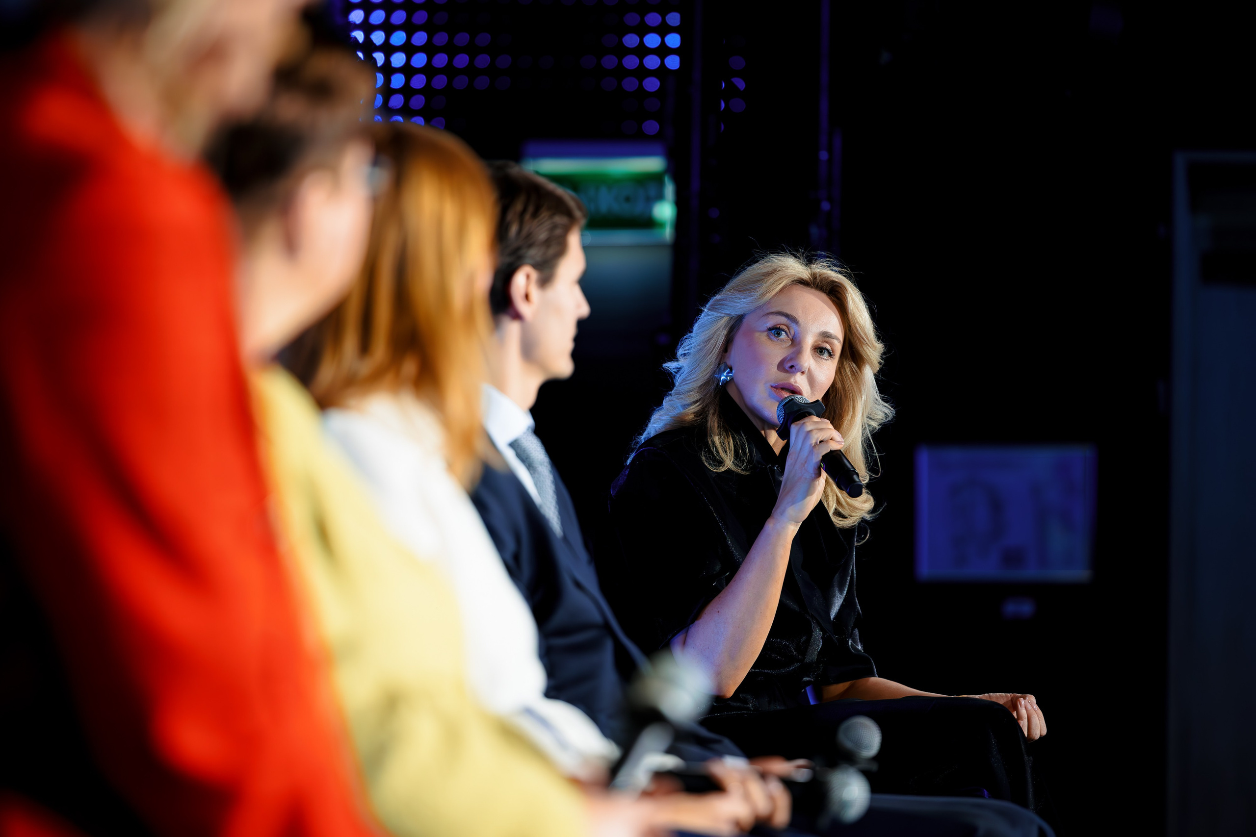 Remind | 10-й HR Форум «Фигура брокера». Репортажный фотограф Семён Борисов | Москва