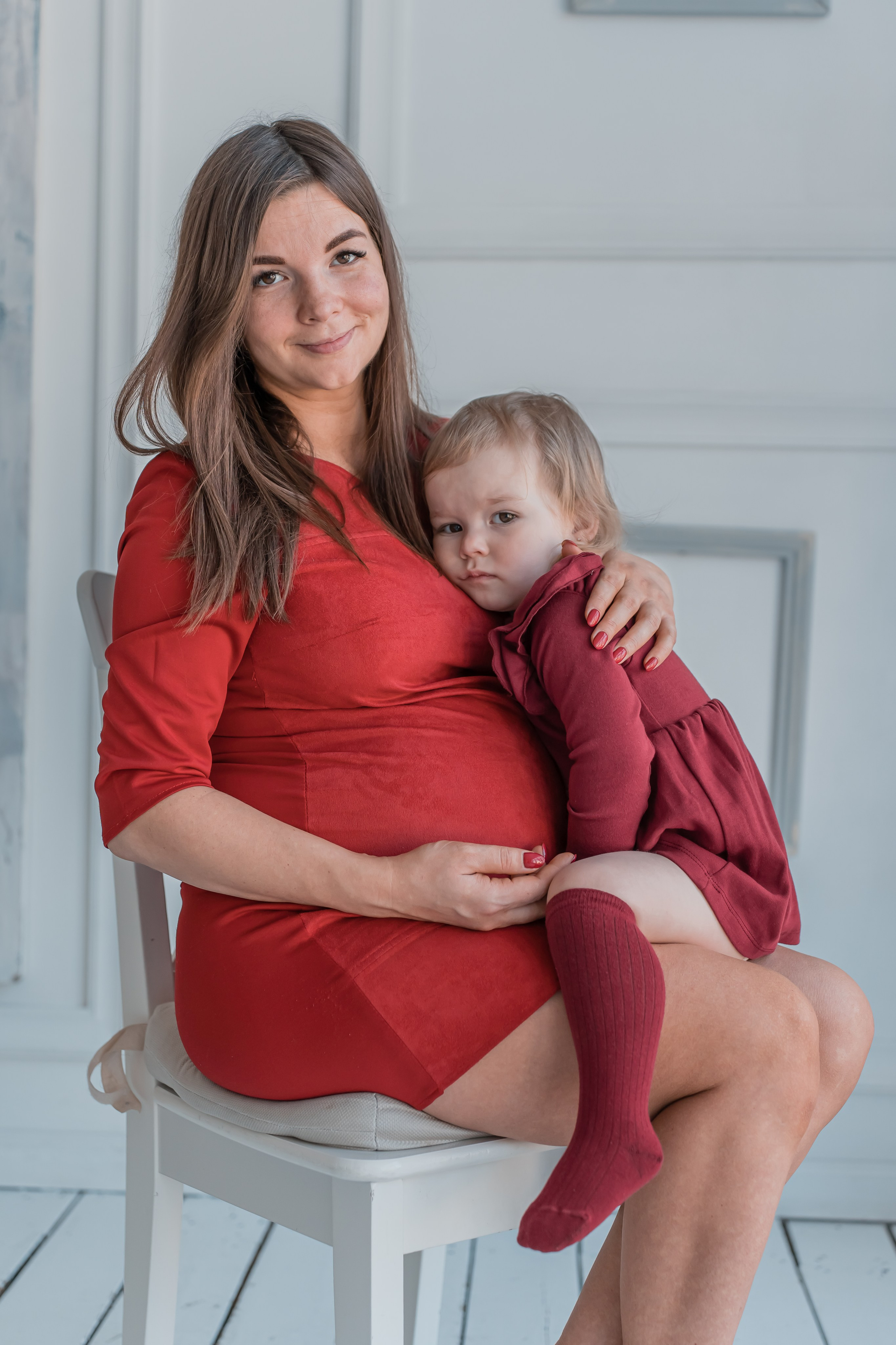 фотосессия для беременных в студии, красивые фотографии беременных