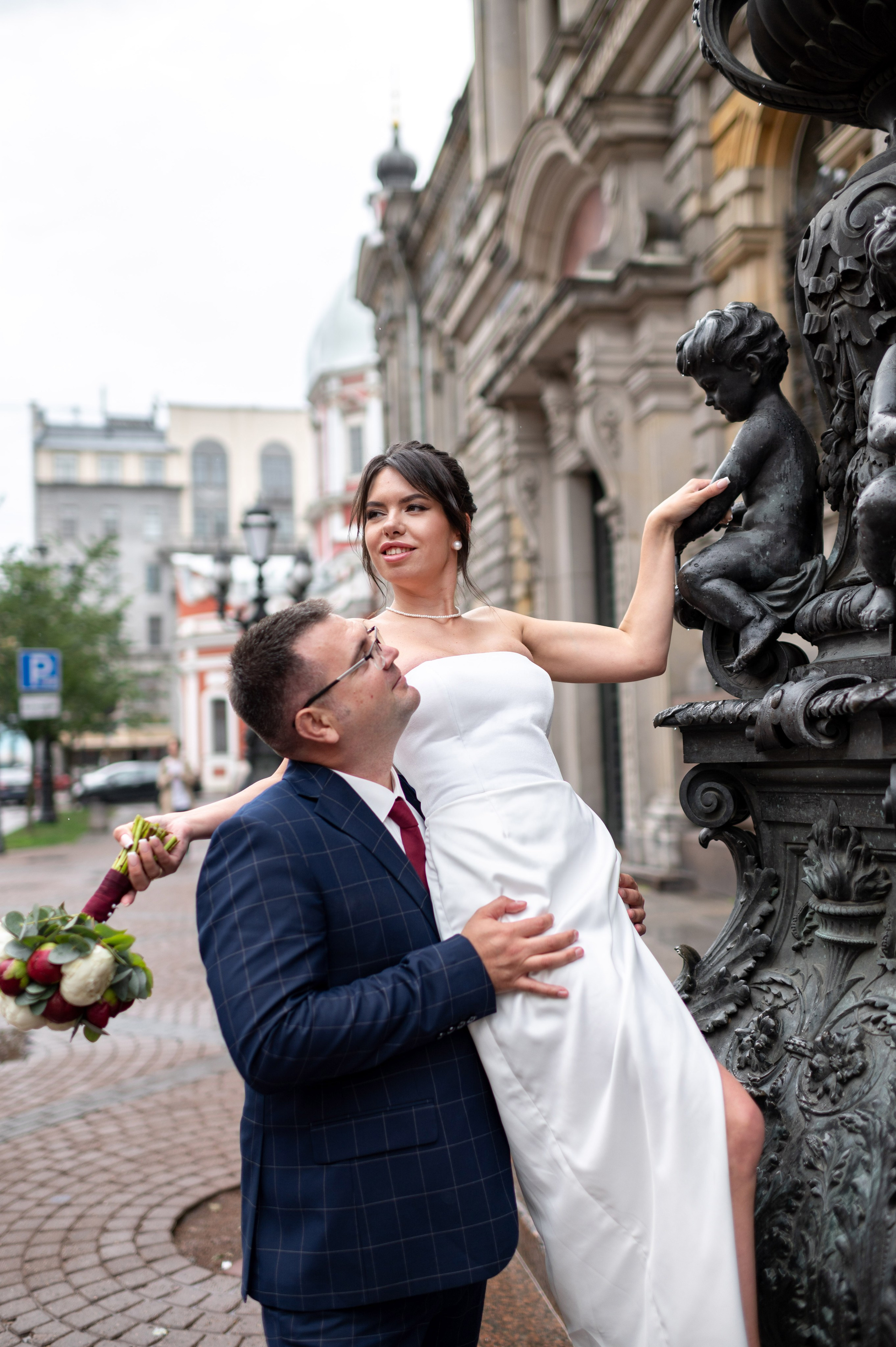 Евгений и Александра (фотосессия под дождём на Исаакиевской площади, свадебная прогулка на Финском заливе). Портретный, семейный и свадебный фотограф в Санкт-Петербурге и в Пушкине Ширяев Денис