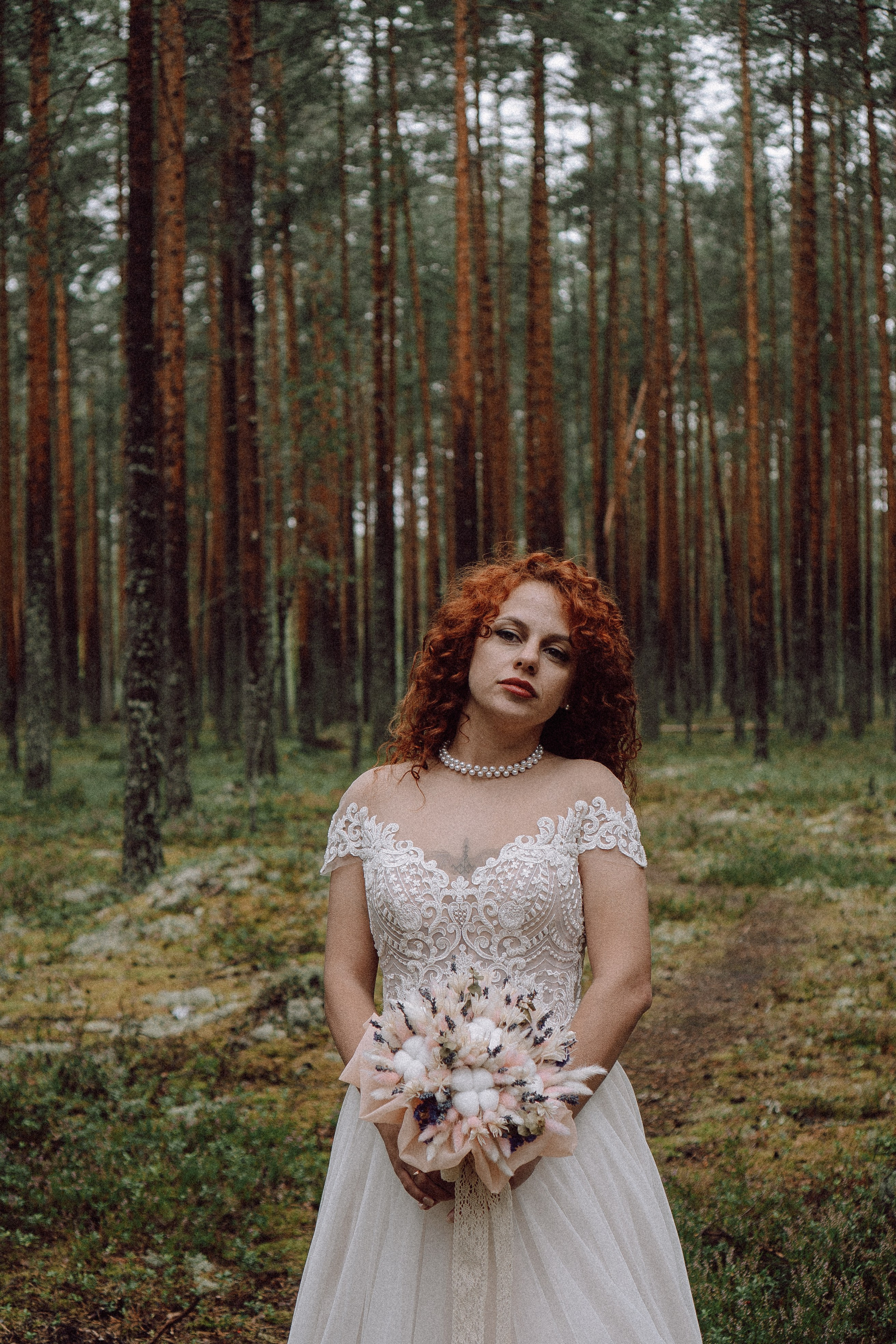 СВАДЕБНАЯ ФОТОСЕССИИЯ ПАРЫ В ГОРОДЕ ПРИОЗЕРСК В СОСНОВОМ ЛЕСУ И С ПИКАПОМ. Профессиональный фотограф, Санкт-Петербург — Виктория Богомолова
