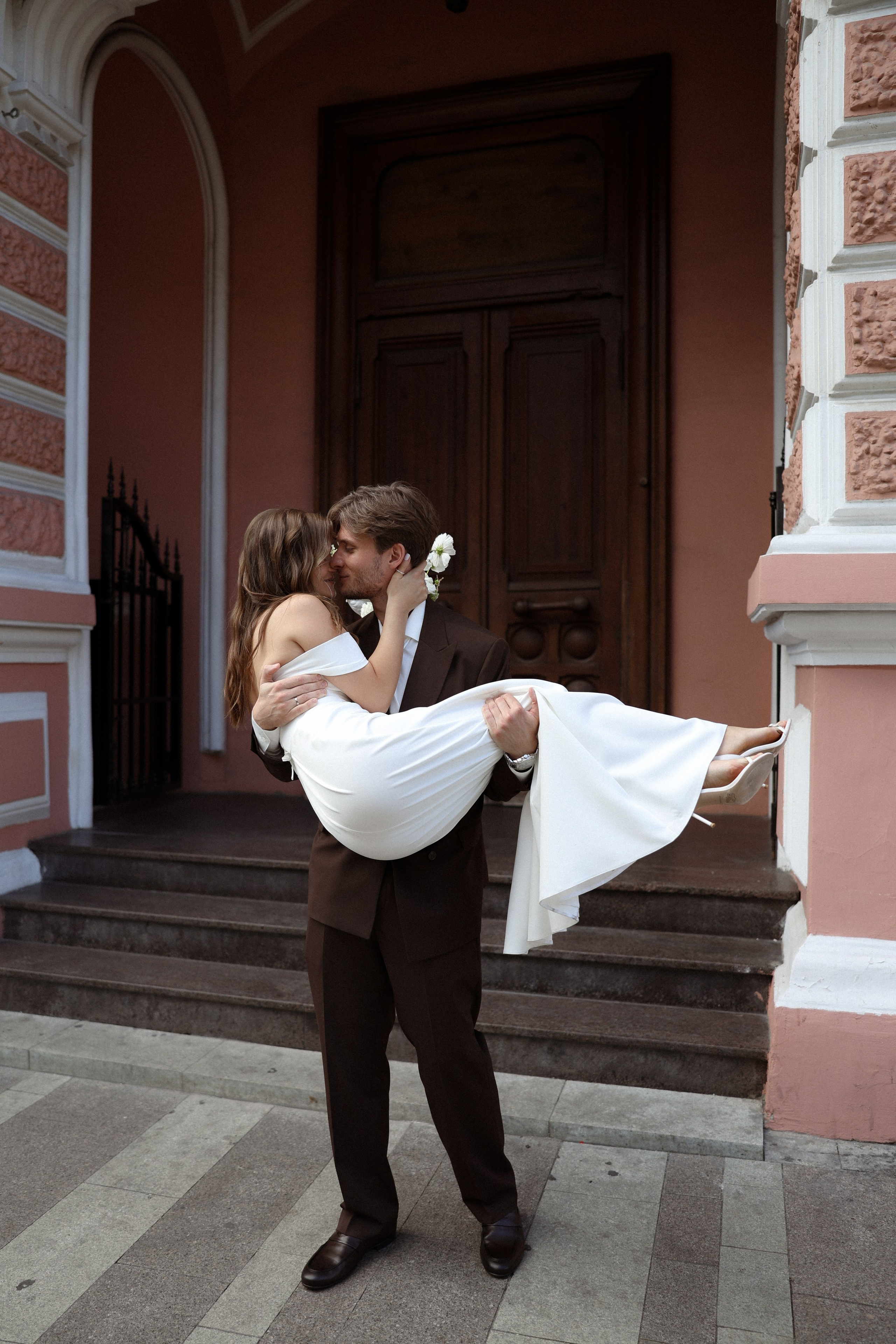 «Я люблю тебя просто так» — Евгения и Влад. Свадебный и семейный фотограф в Москве Ломова Ирина