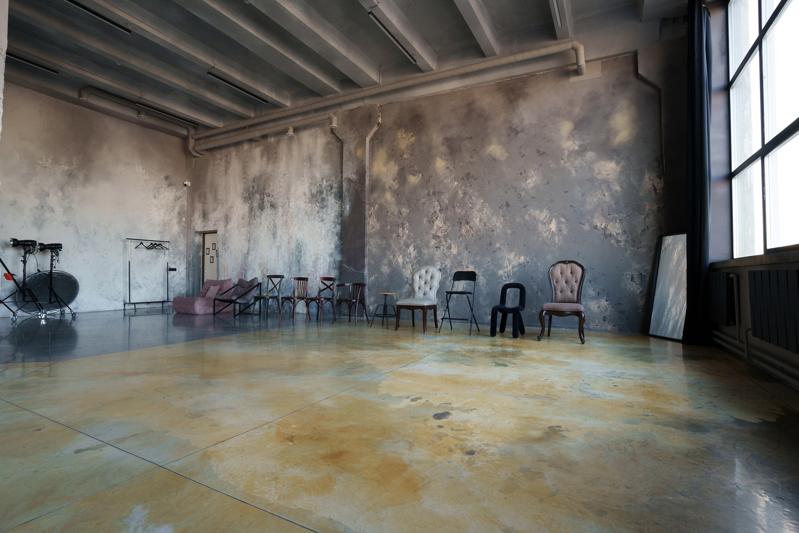 Студия Мун зал Лофт, 1800 руб. в час. Классный фотограф Красноярска Васильева Ирина