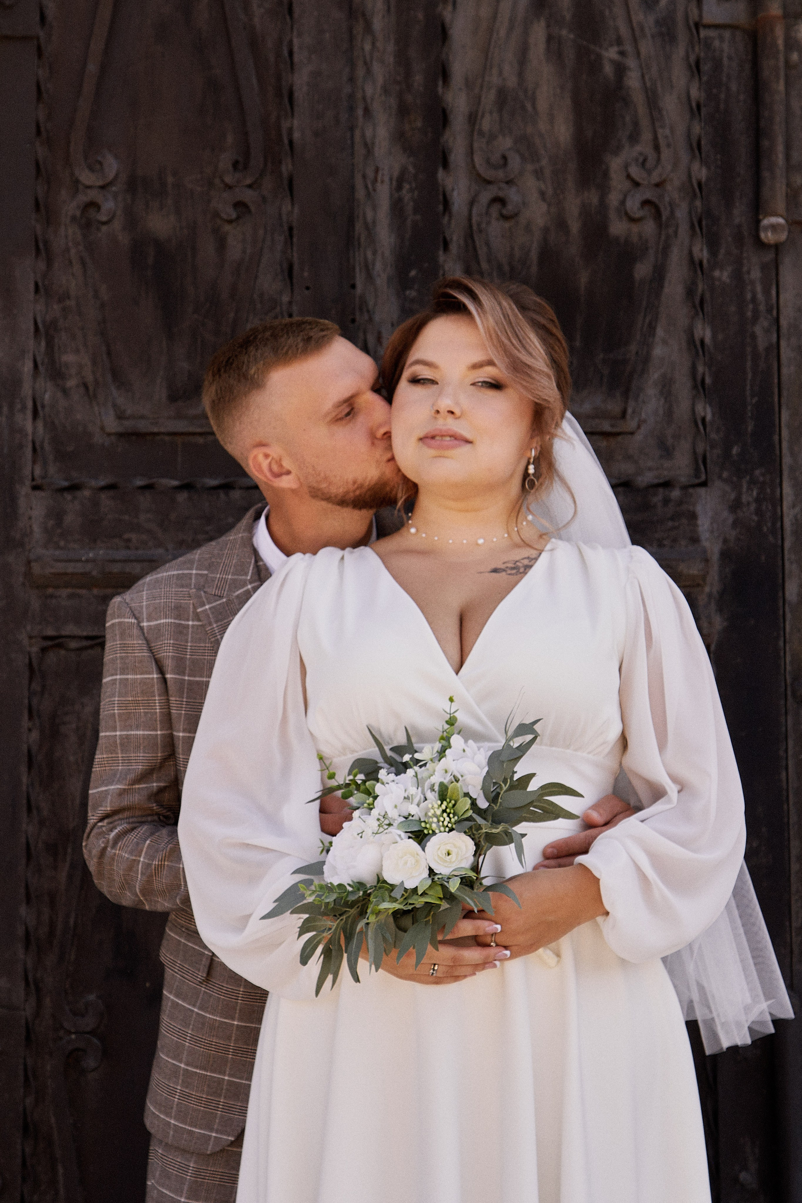 Алевтина и Дмитрий. Владимирский храм. Фотограф лавстори Москва/МО Приятелева Ангелина