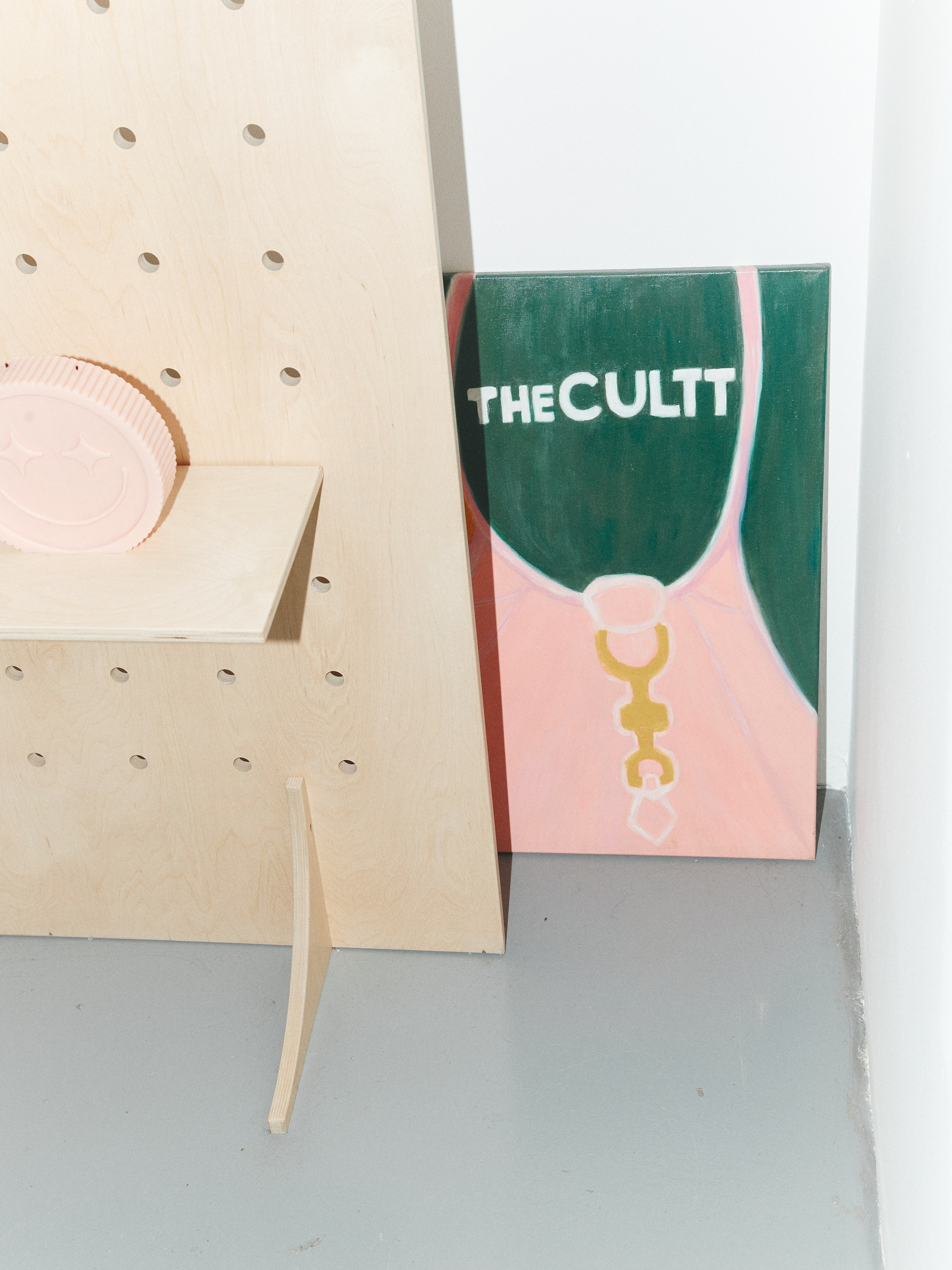 CHAIKA x THE CULTT working girl. Photographer Daria Ilkevich