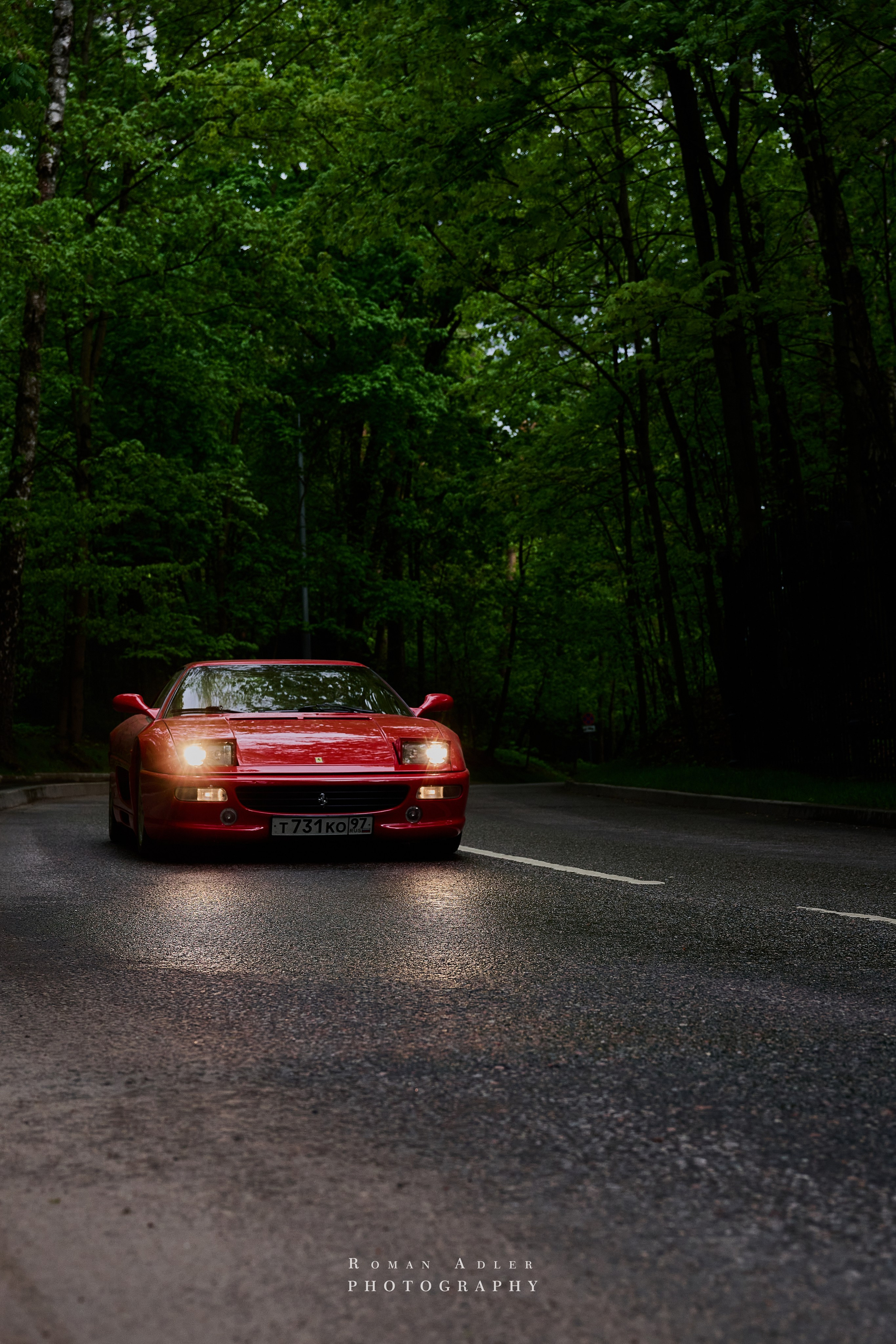 Ferrari 355 GTS. Фотограф Роман Адлер