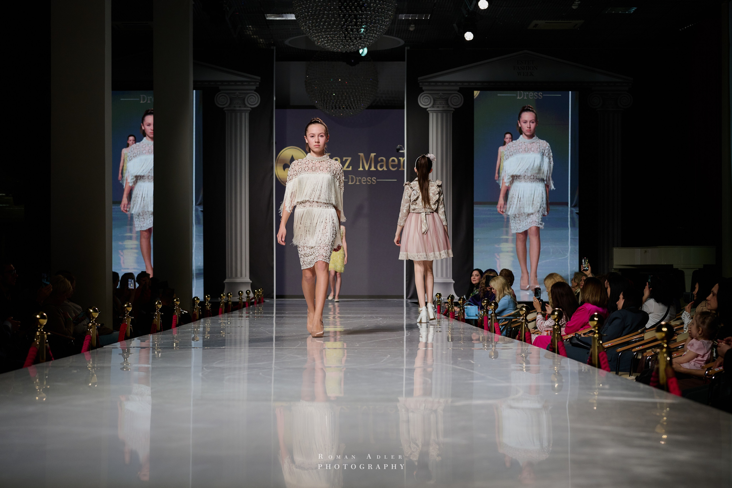 ESTET FASHION WEEK ВЕСНА — 2025. Фотограф Роман Адлер