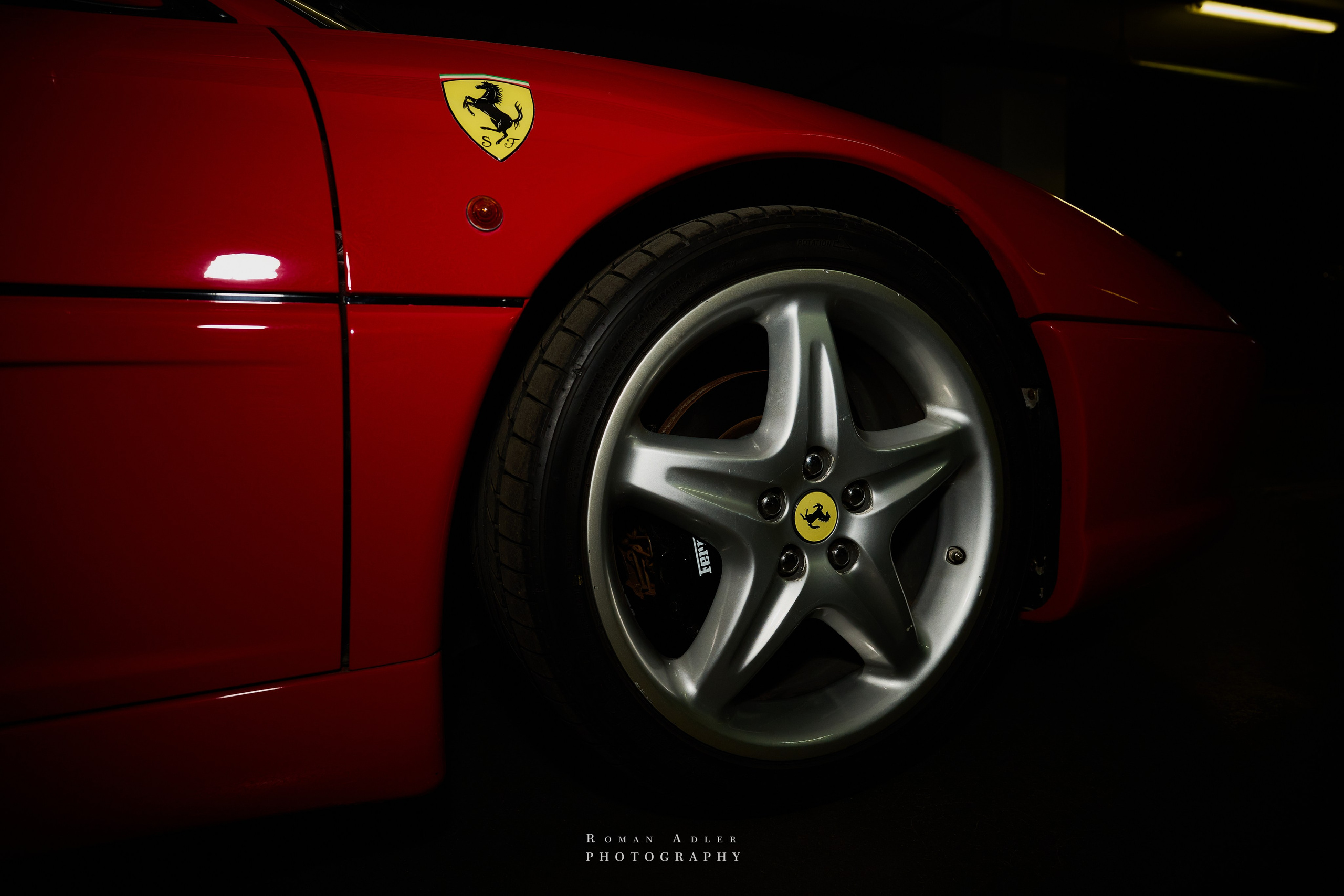 Ferrari 355 GTS. Фотограф Роман Адлер