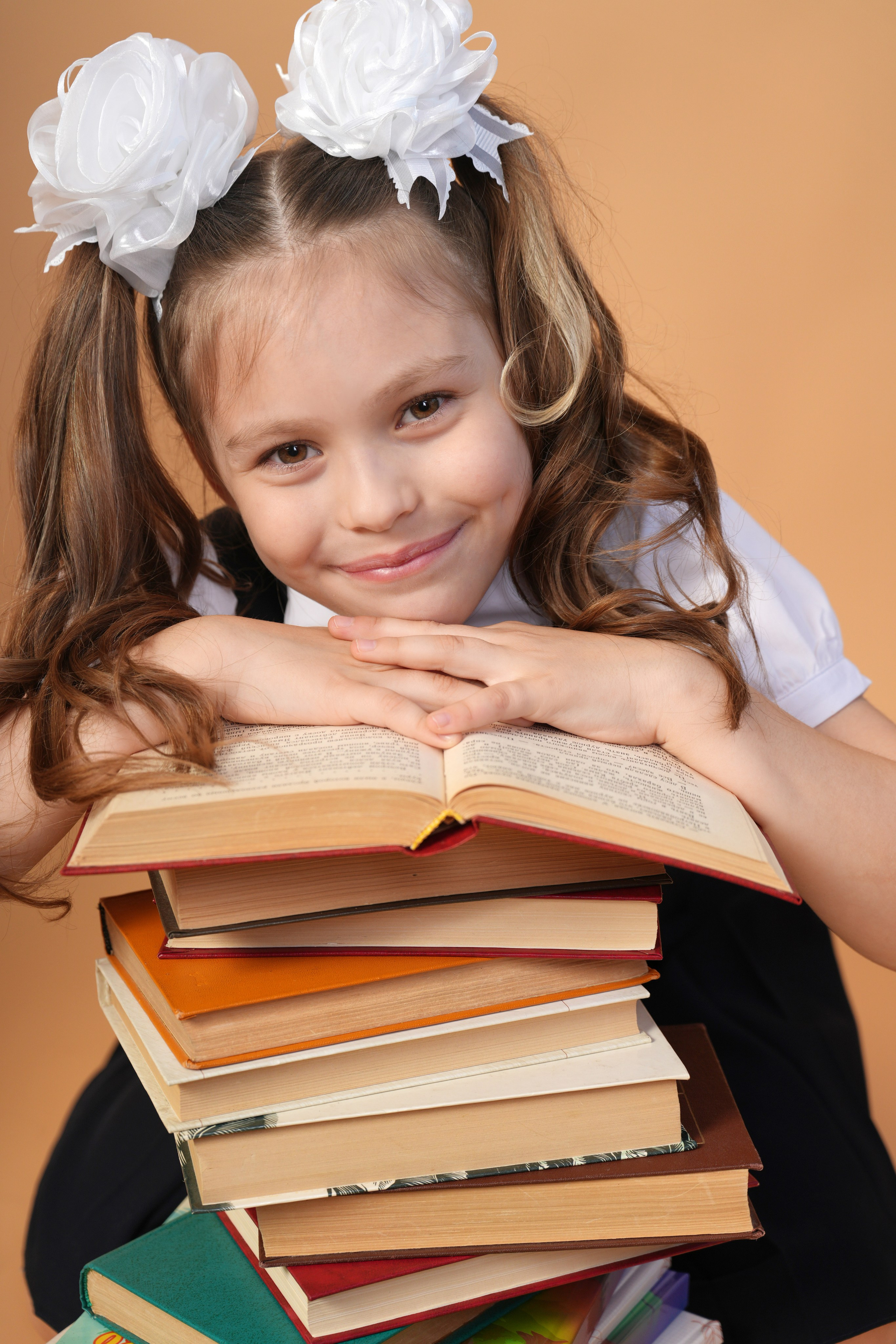Школьный портрет. Школьная фотография в Санкт-Петербурге, выпускные альбомы, фотосессии