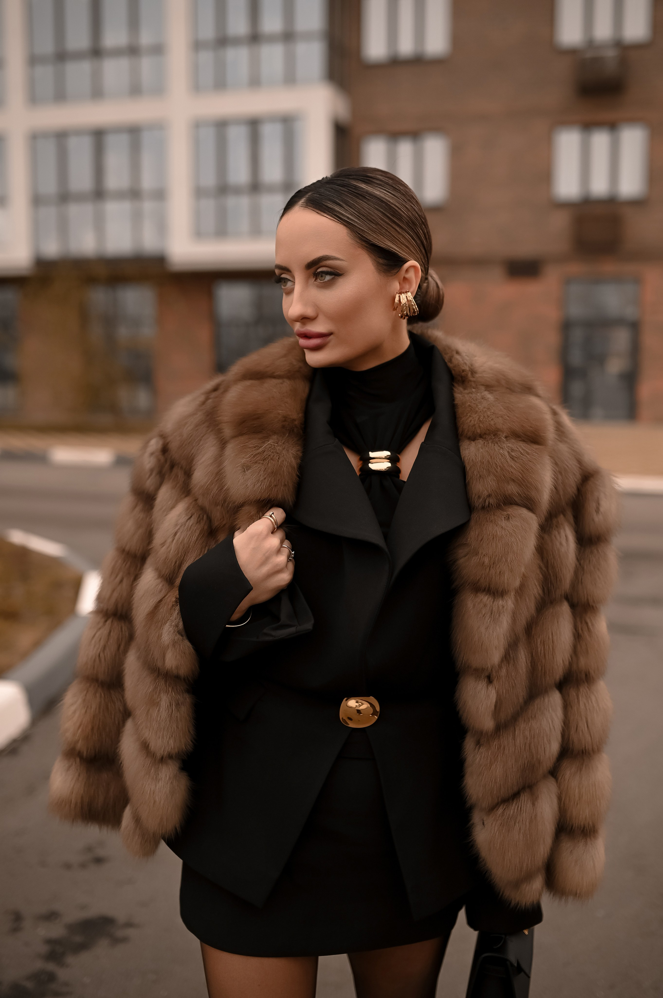 Лилия. Твой личный проводник к красивым фотографиям в Старом Осколе