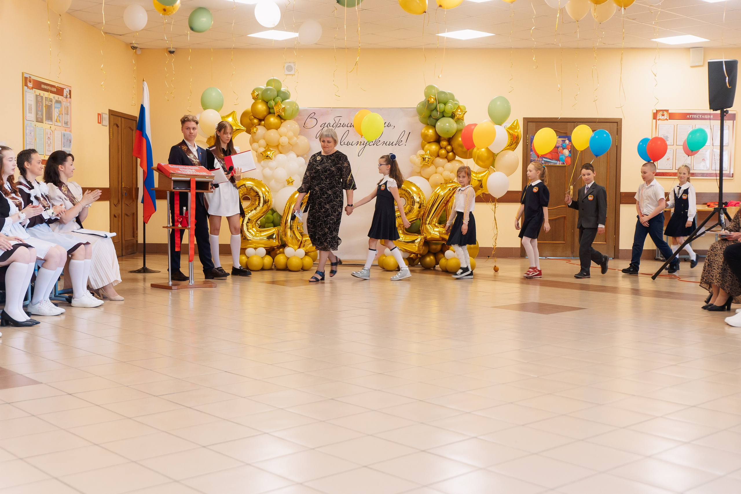 Последний звонок. Фотограф в Кронштадте и Санкт-Петербурге Анастасия Коваленко