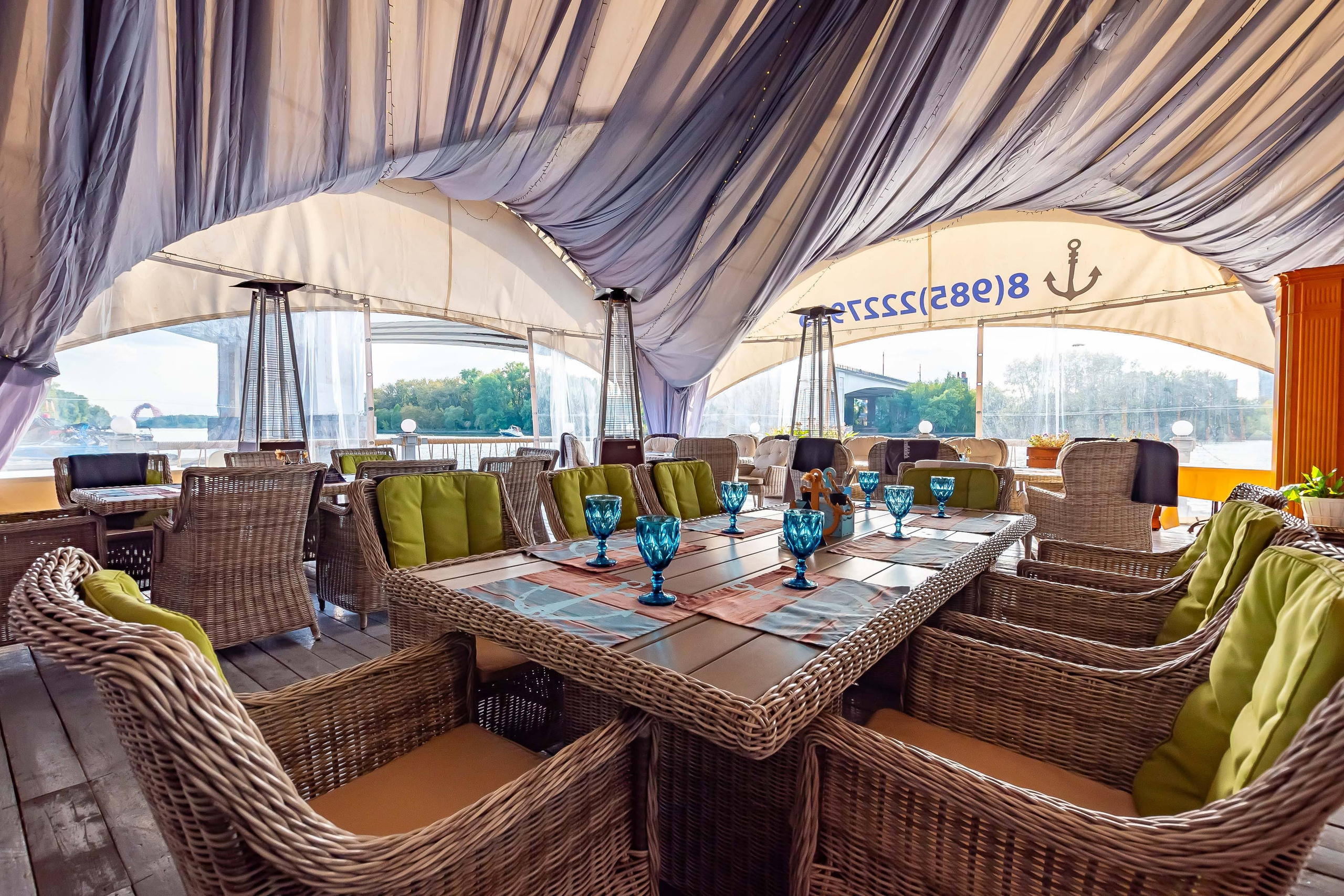 Интерьерный фотограф Озеров Денис, фотосъёмка для Zoon, Интерьерная фотосъёмка Ресторанов, Кафе, Баров, Лофт. г. Москва и Московская область. Интерьерный & Репортажный фотограф Озеров Денис, г. Москва