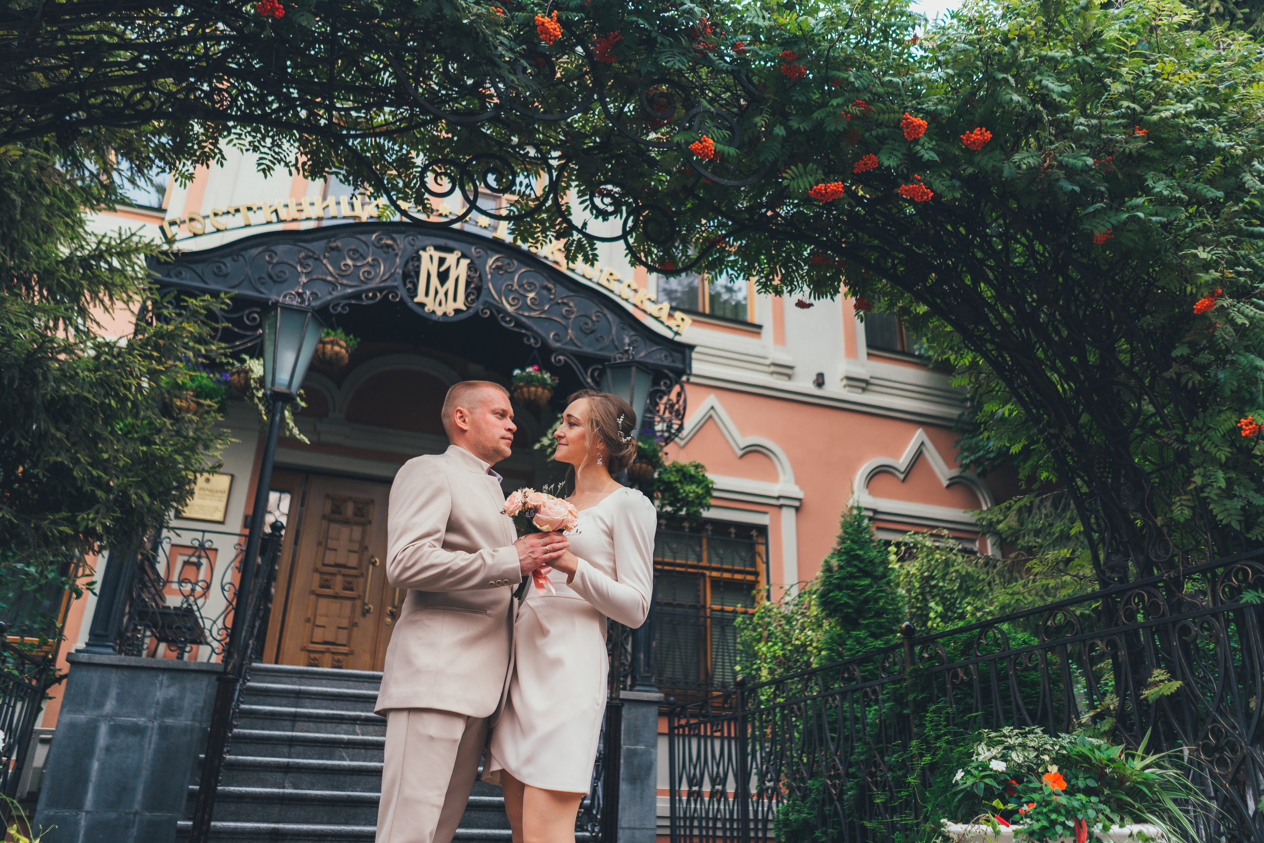 Ирина и Дмитрий, ЗАГС у Матроны Московской. Наталья Дукалова фотограф Щелково Королев Пушкино Москва Балашиха