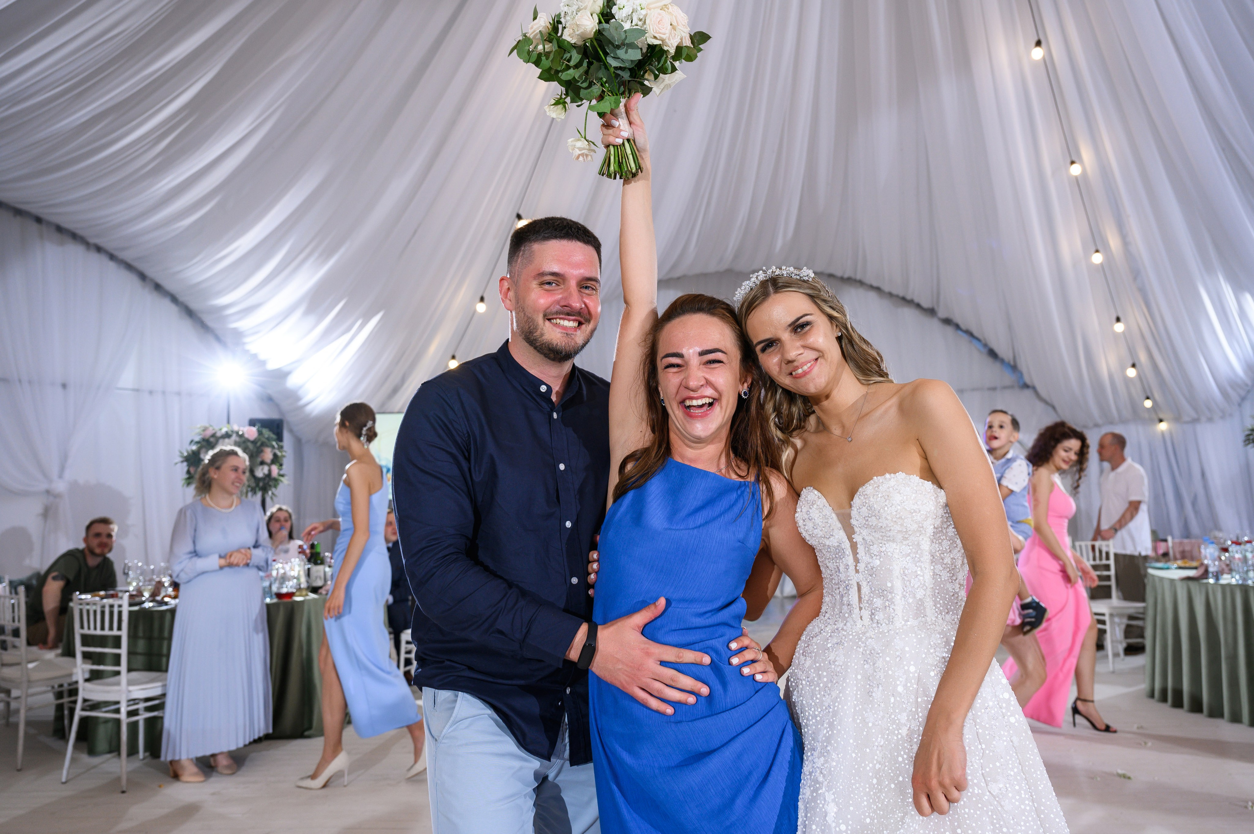 Свадьба шатер Город мастеров — Русская сказка. Свадебный фотограф Москва Юрий Кульман