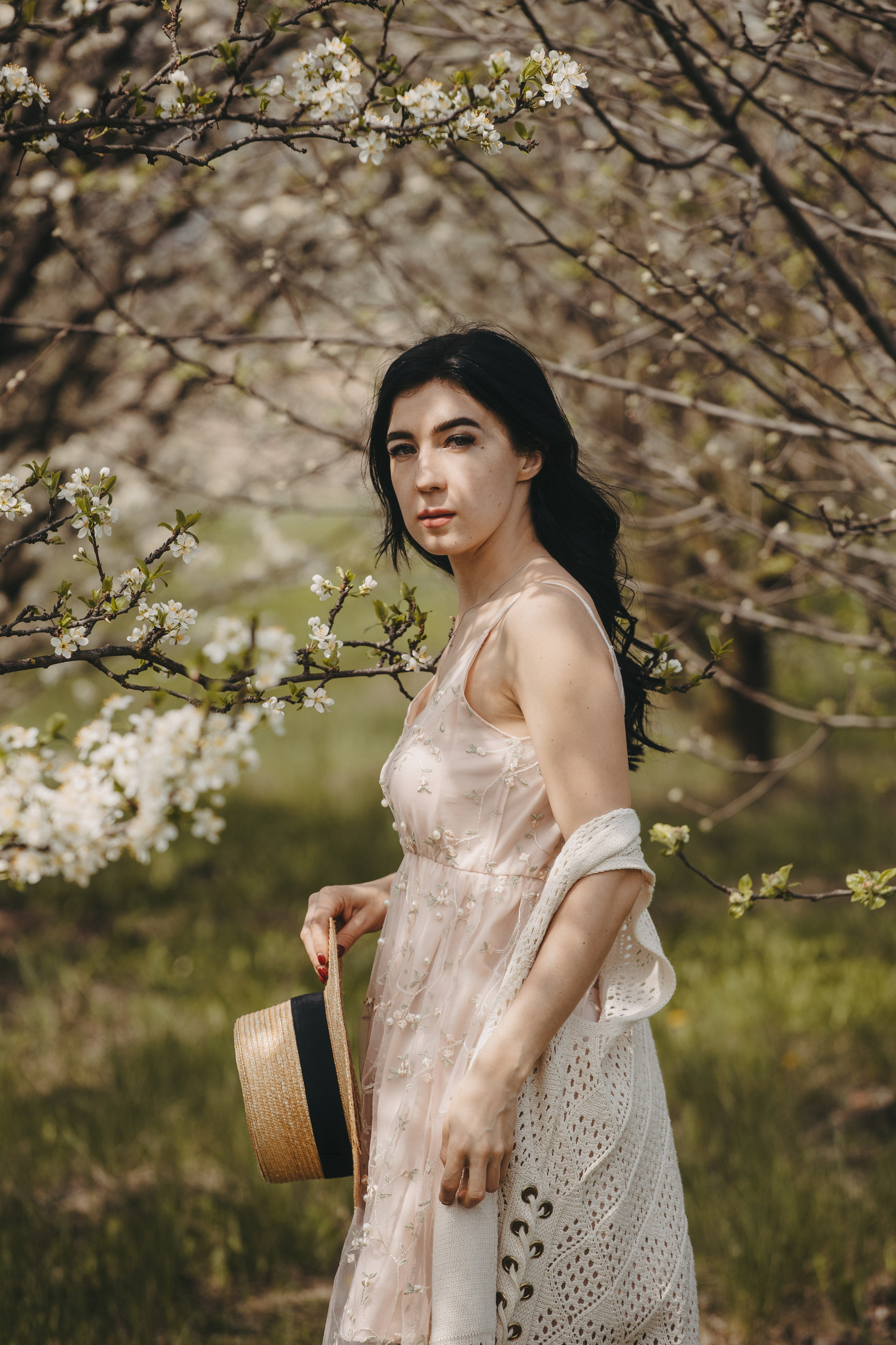 Фотосессия в цветущем яблоневом саду. Свадебный и семейный фотограф в Краснодарском крае Мария Данилкина