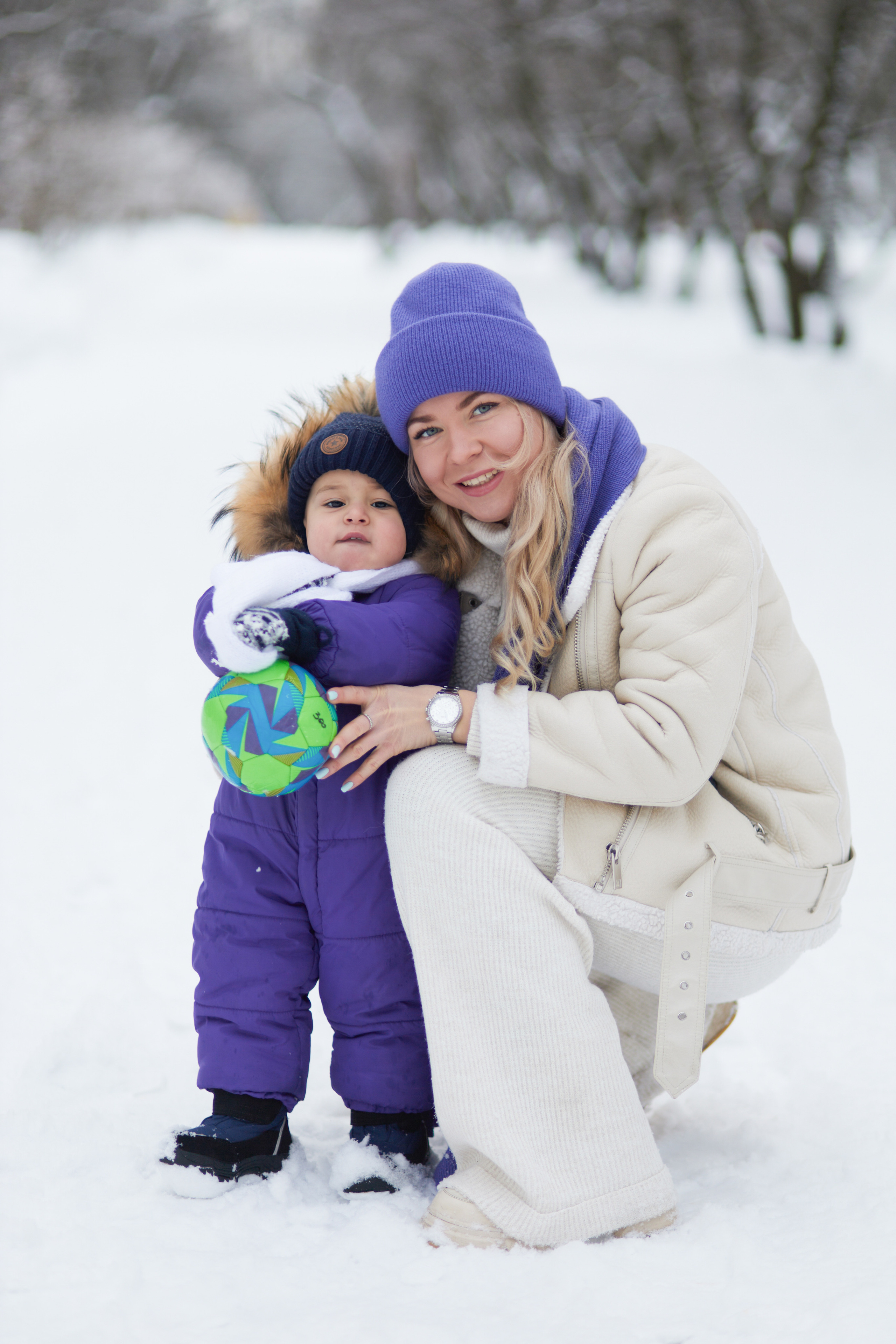 Зимняя прогулка с малышом в парке Коломенский в фиолетовых тонах