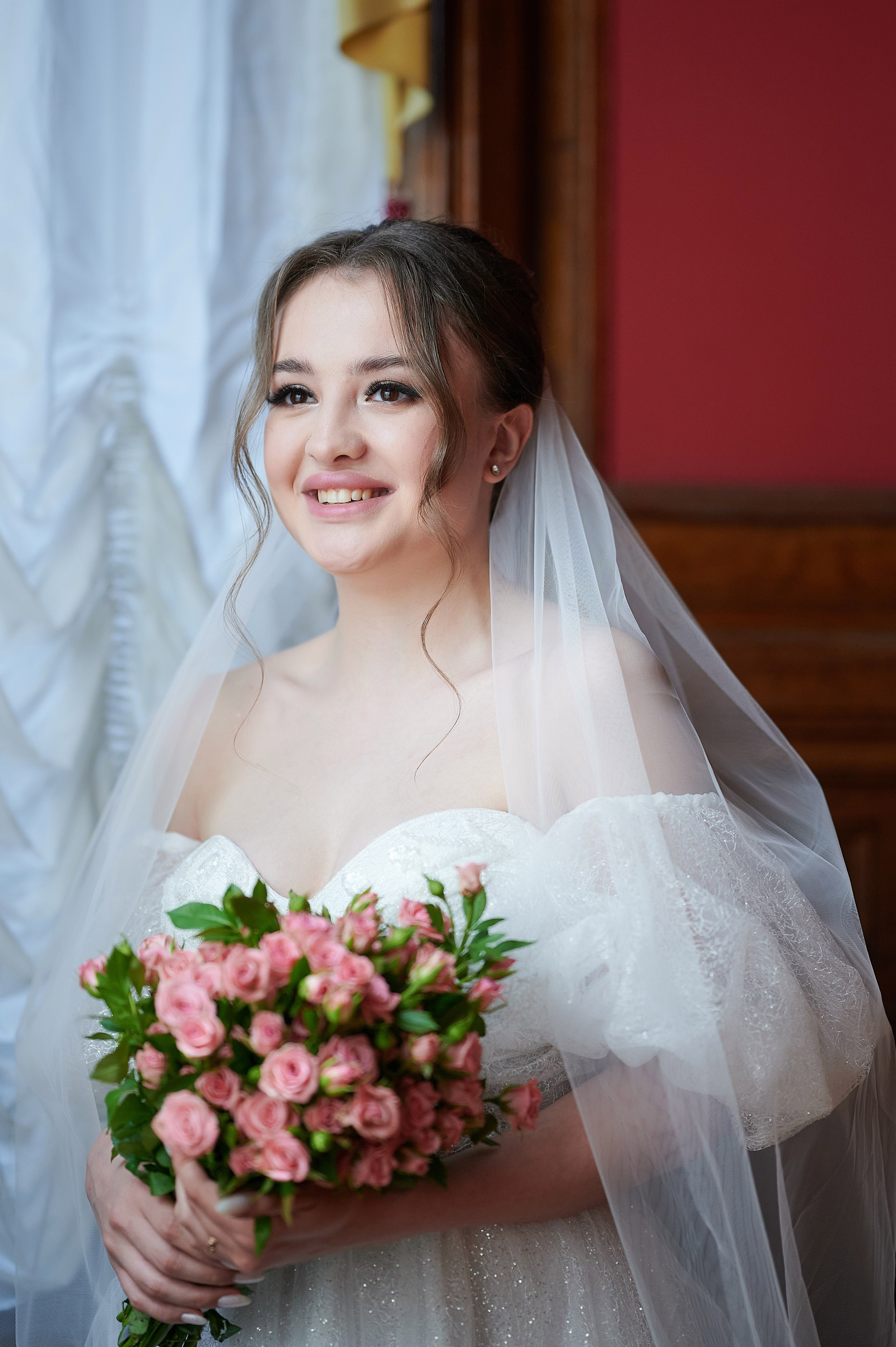 Семейный и индивидуальный фотограф на улице в Санкт-Петербурге