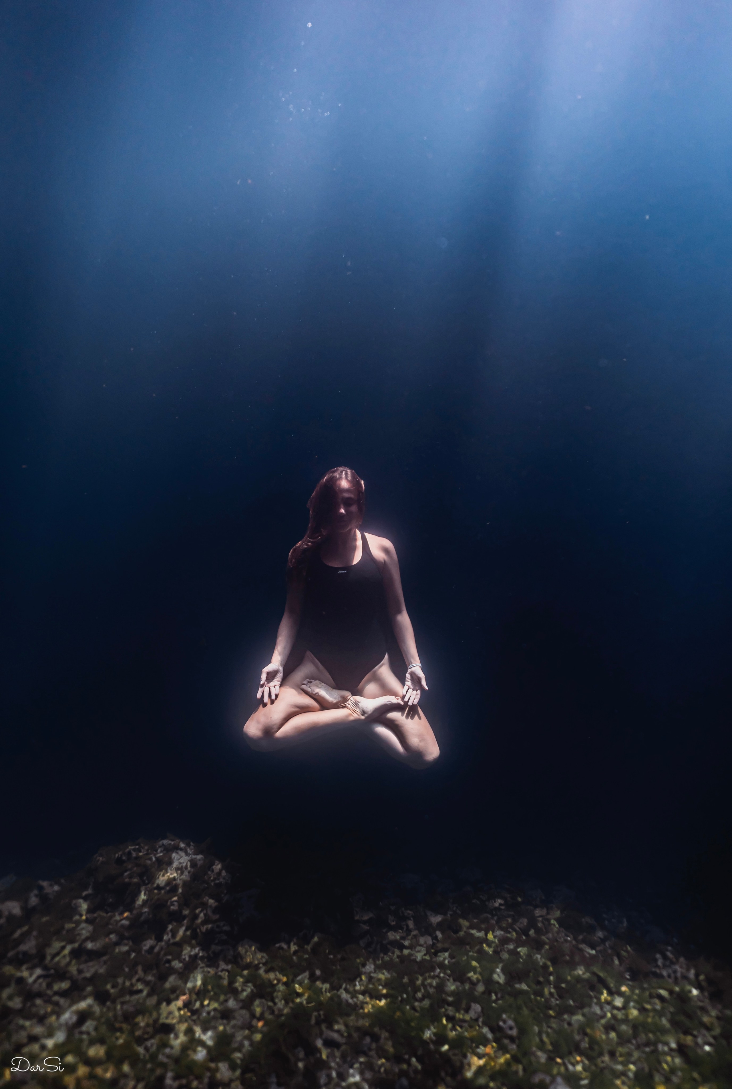 Фотосессия в пещере. Underwater Photographer in the Philippines — Daria Sinitsina