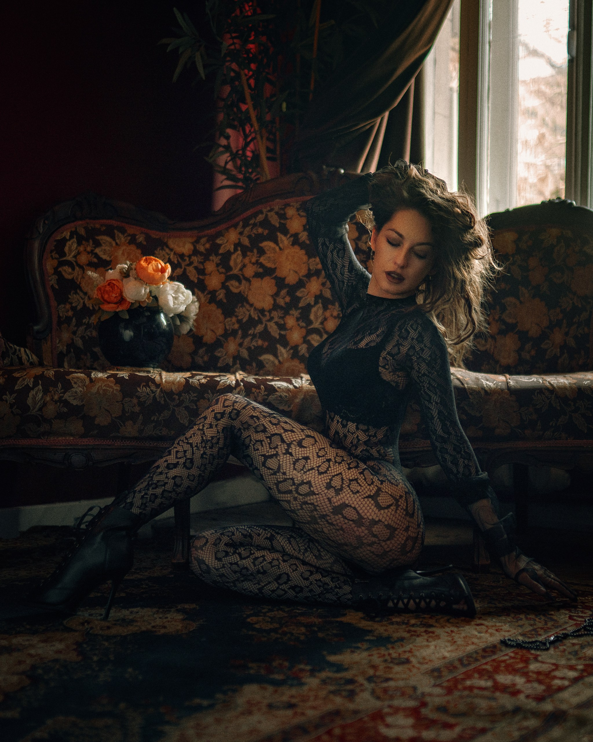 OLYA. Художественная портретная фотография и обучение позированию и ретуши