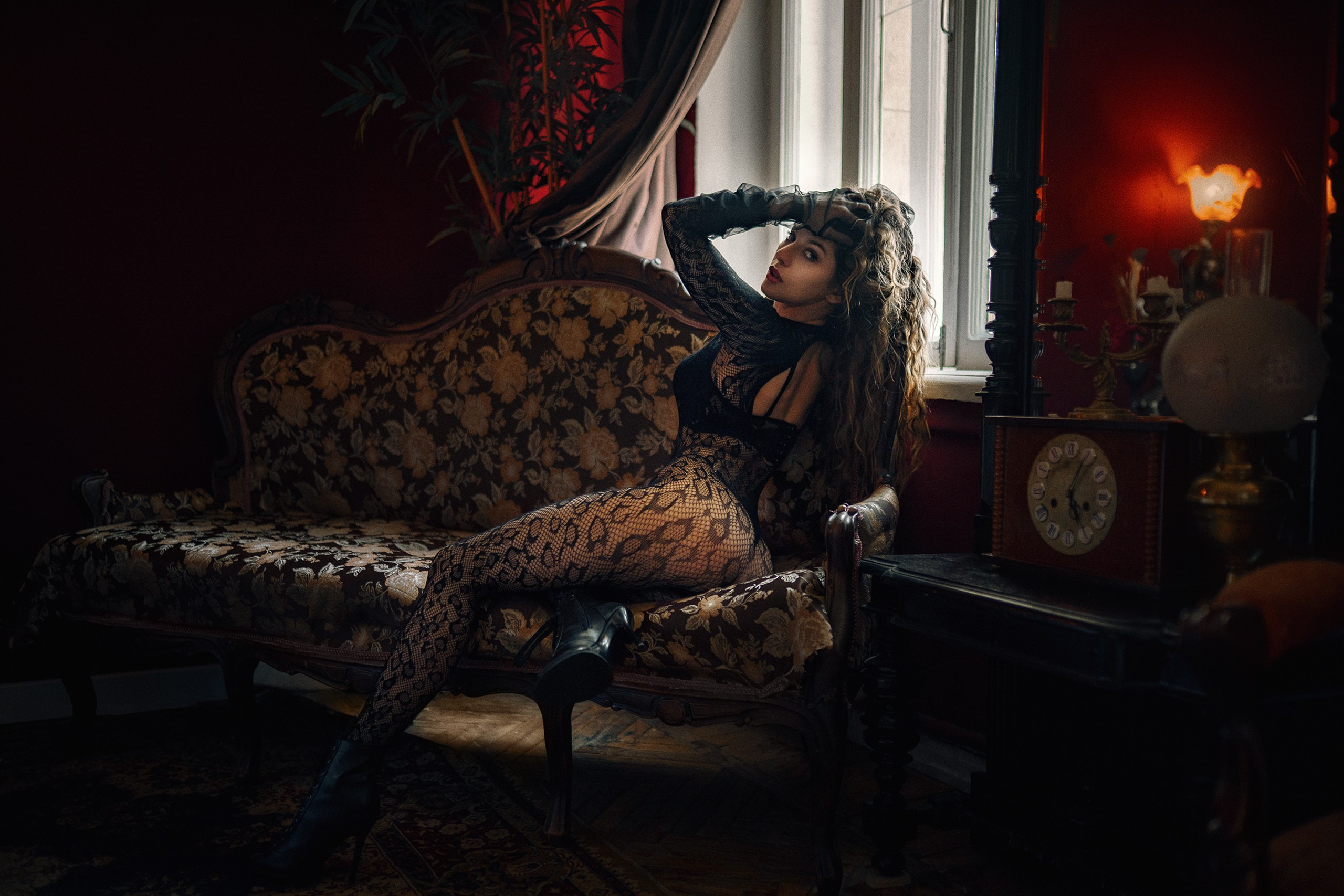 OLYA. Художественная портретная фотография и обучение позированию и ретуши