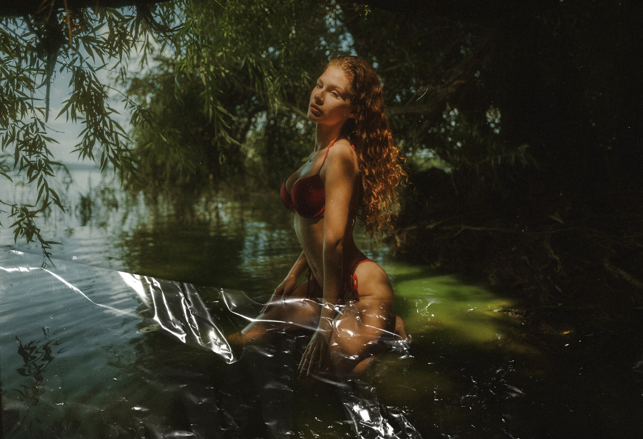 Пленка. Фотограф Александр Клунников Женственные портреты и фотосессии в Краснодаре