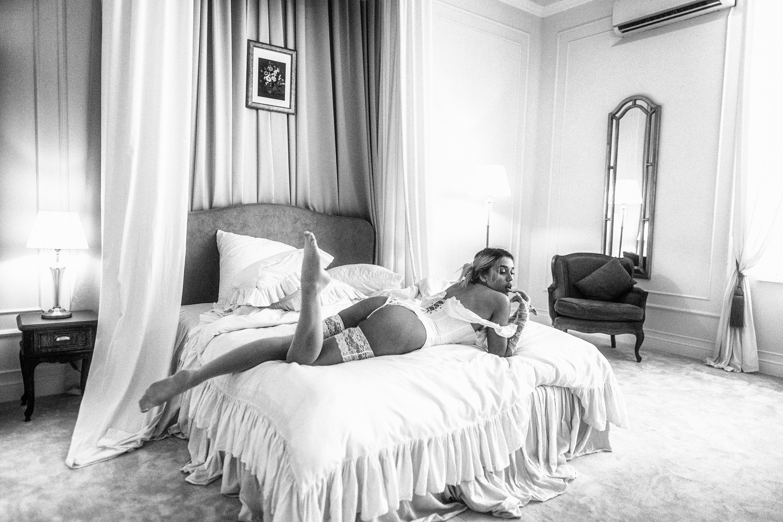 Виктория. Фотограф Александр Клунников Женственные портреты и фотосессии в Краснодаре